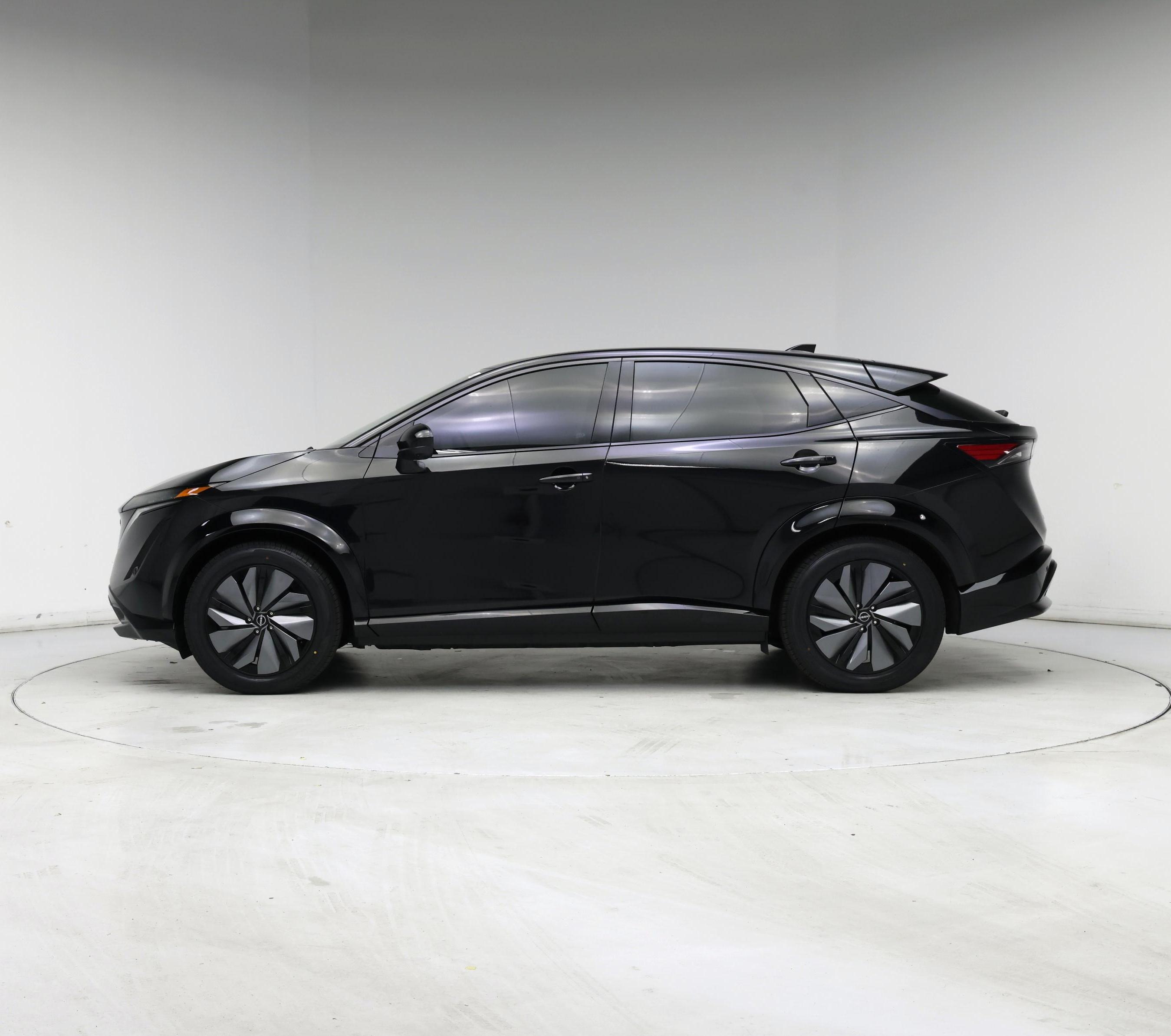 Thumbnail: 2023 Nissan Ariya - 3