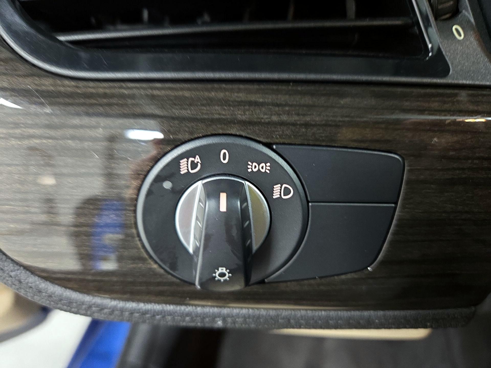 Thumbnail: 2016 BMW Z4 - 13