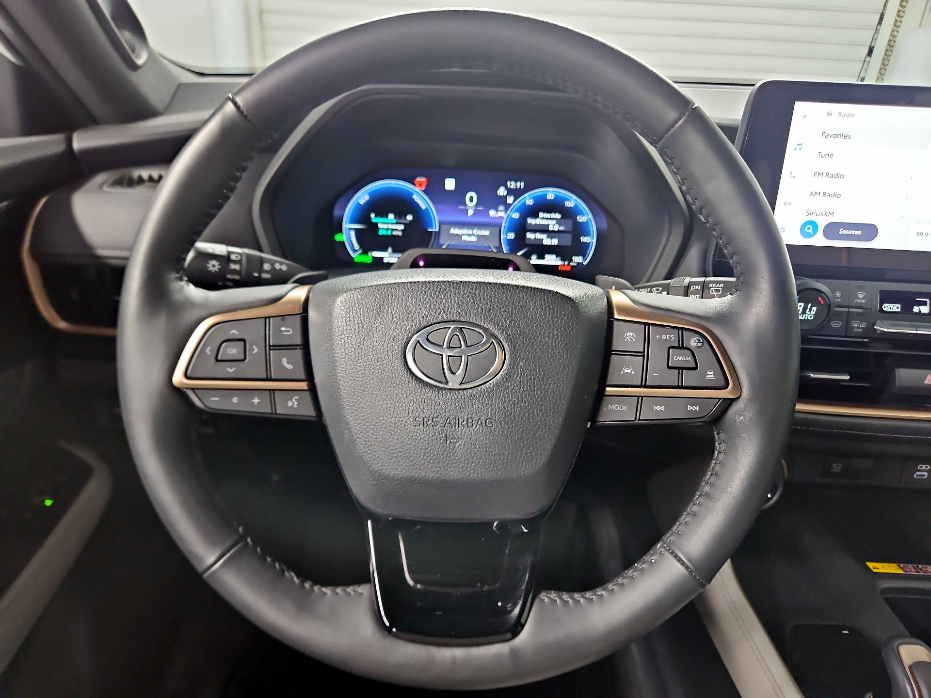 Thumbnail: 2024 Toyota Highlander - 10