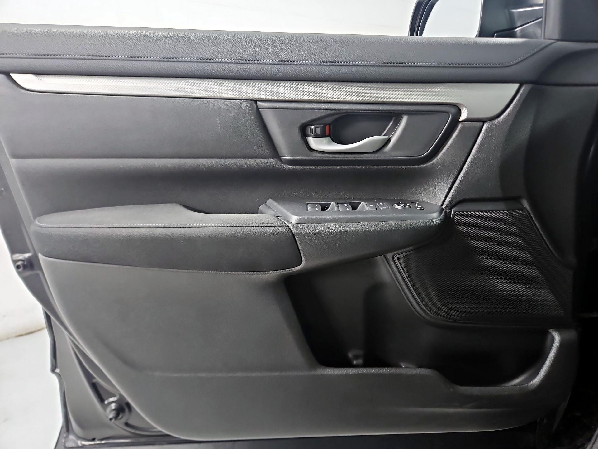 Thumbnail: 2017 Honda CR-V - 12
