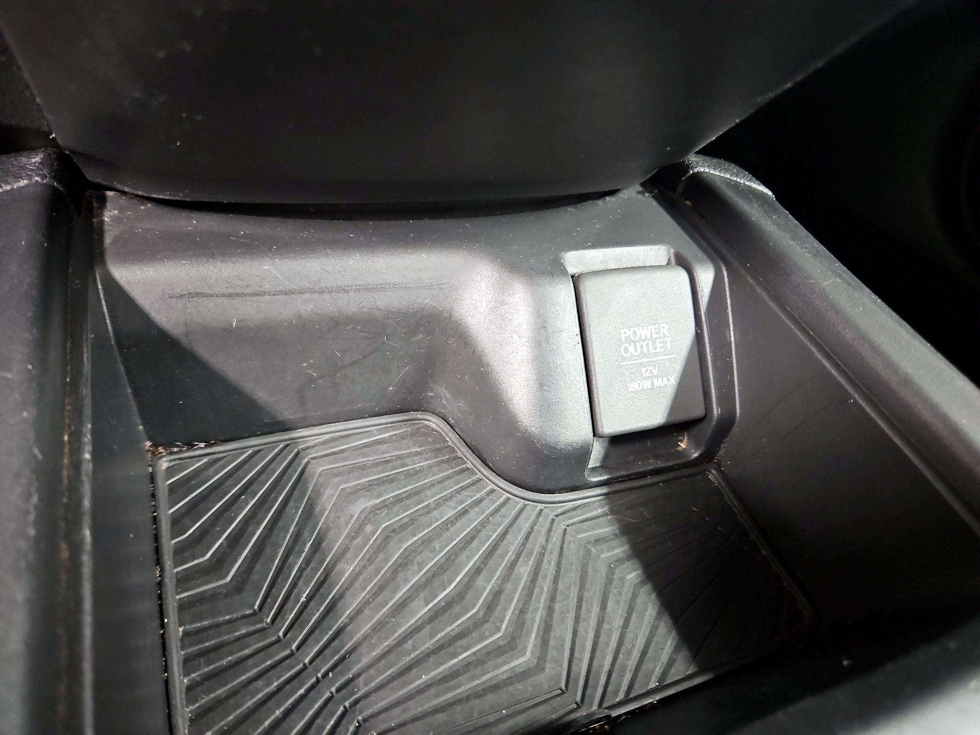 Thumbnail: 2017 Honda CR-V - 18