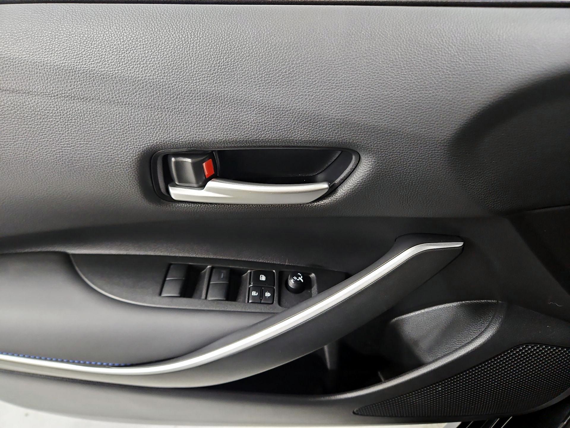 Thumbnail: 2022 Toyota Corolla - 12