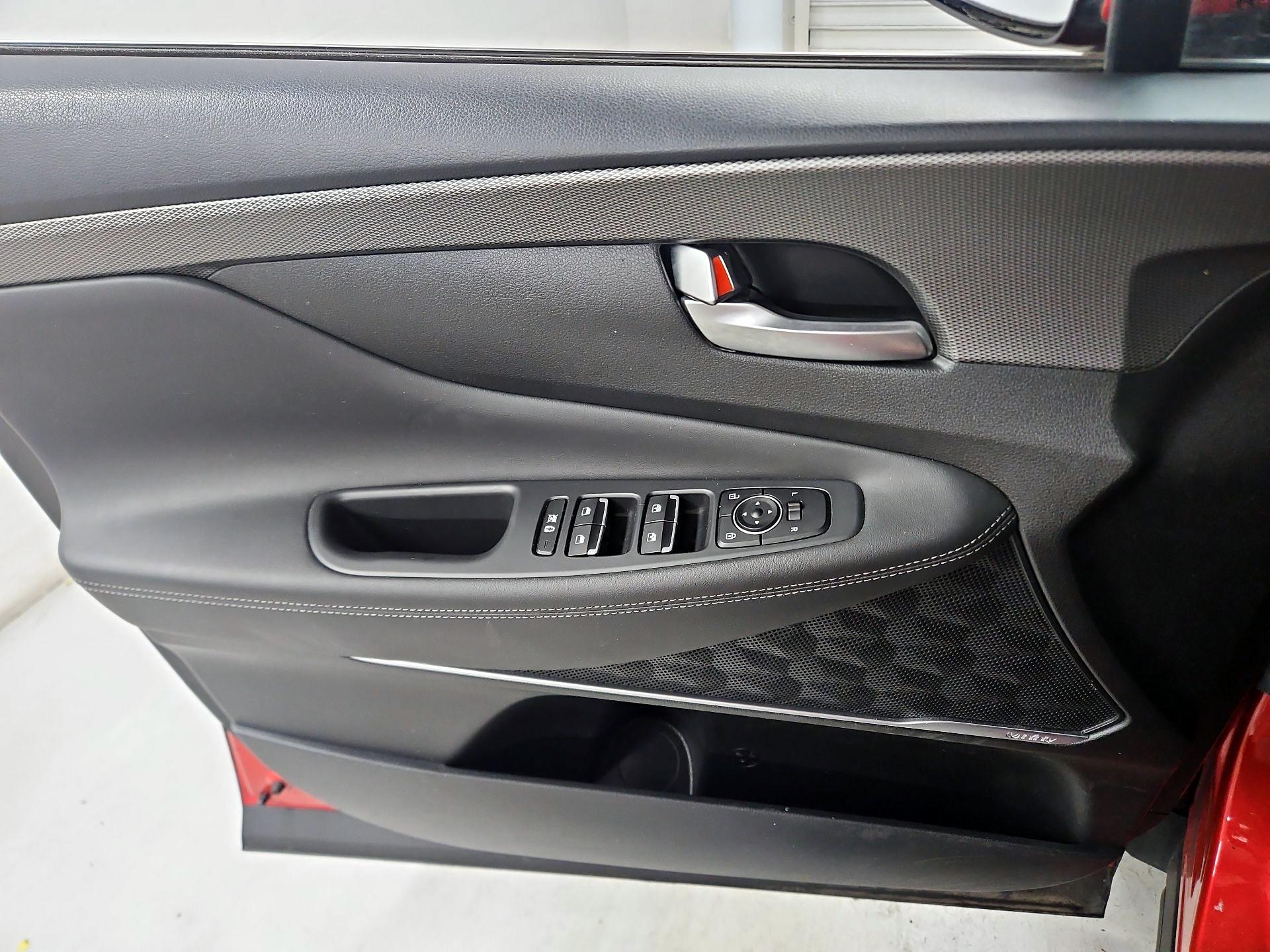 Thumbnail: 2020 Hyundai Santa Fe - 12