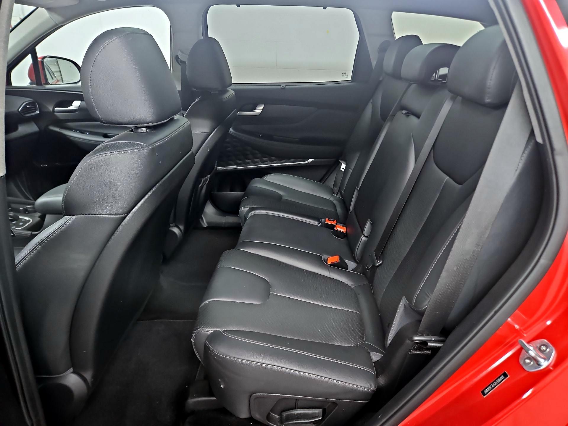 Thumbnail: 2020 Hyundai Santa Fe - 20