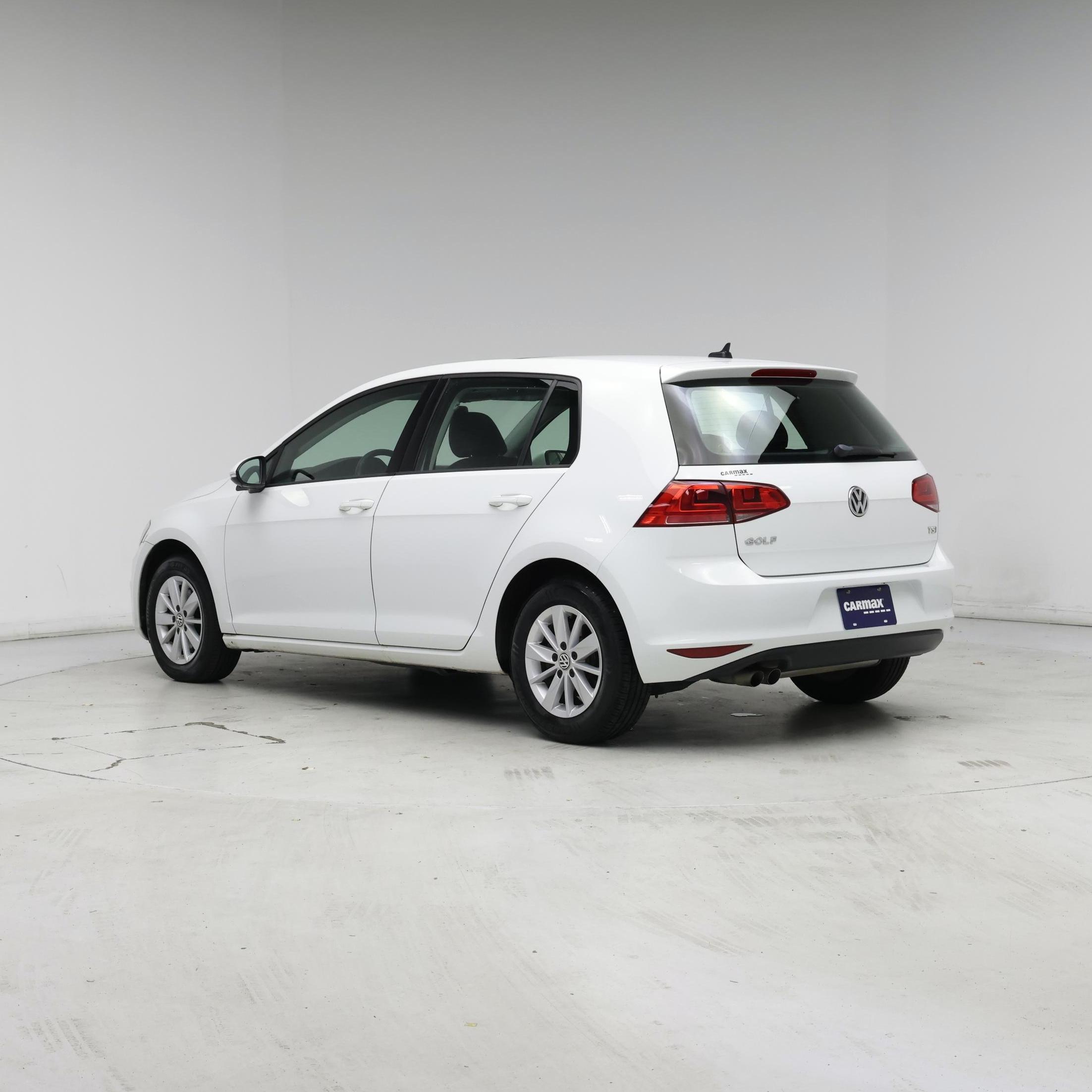 Thumbnail: 2015 Volkswagen Golf - 2