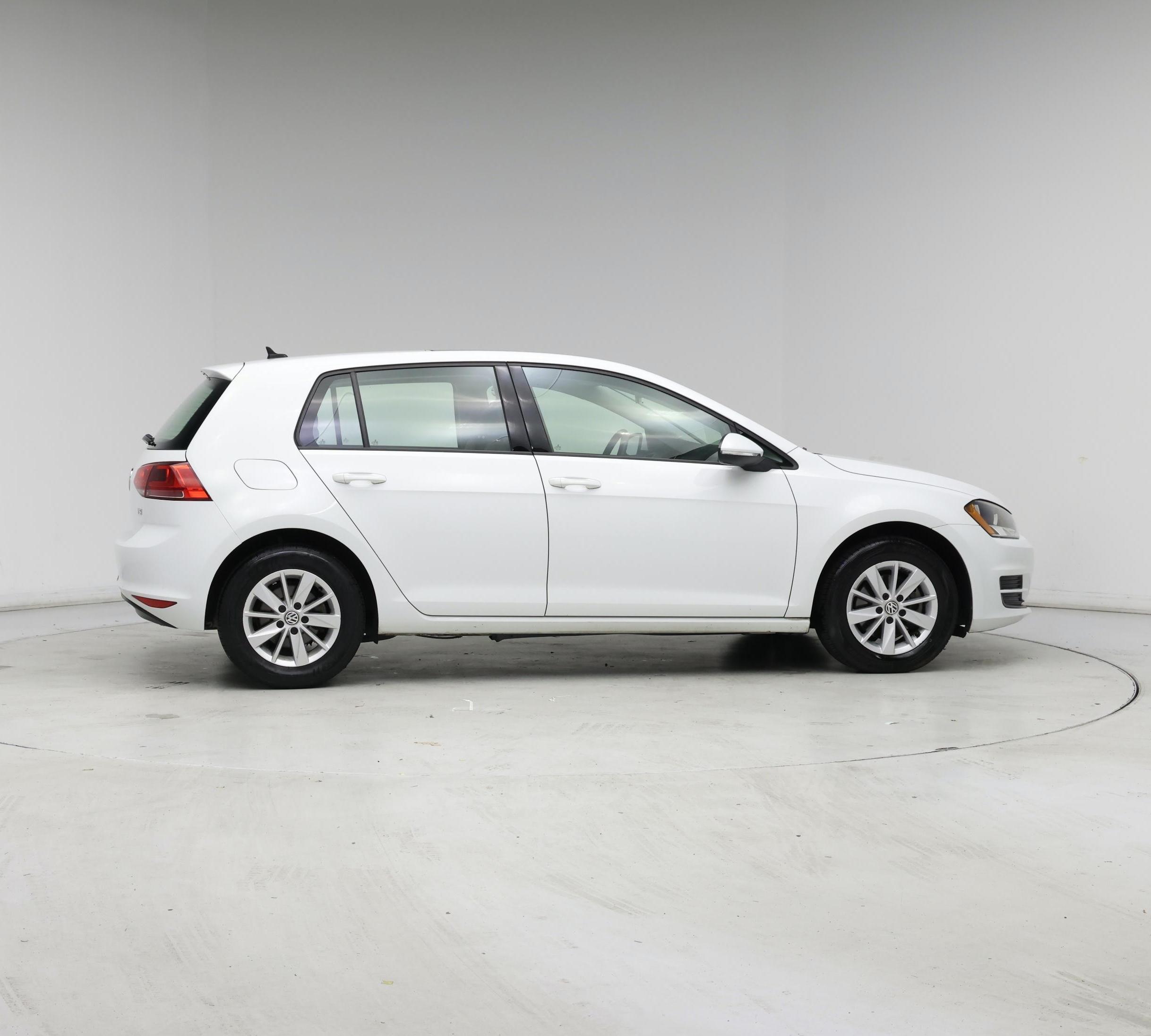 Thumbnail: 2015 Volkswagen Golf - 7