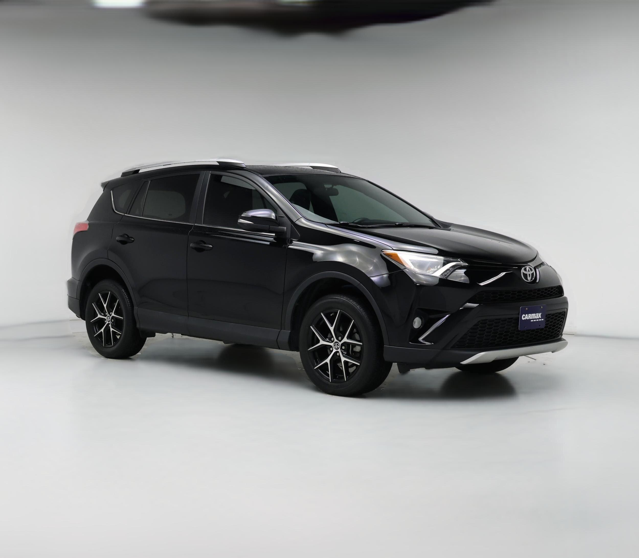 Thumbnail: 2016 Toyota RAV4 - 1
