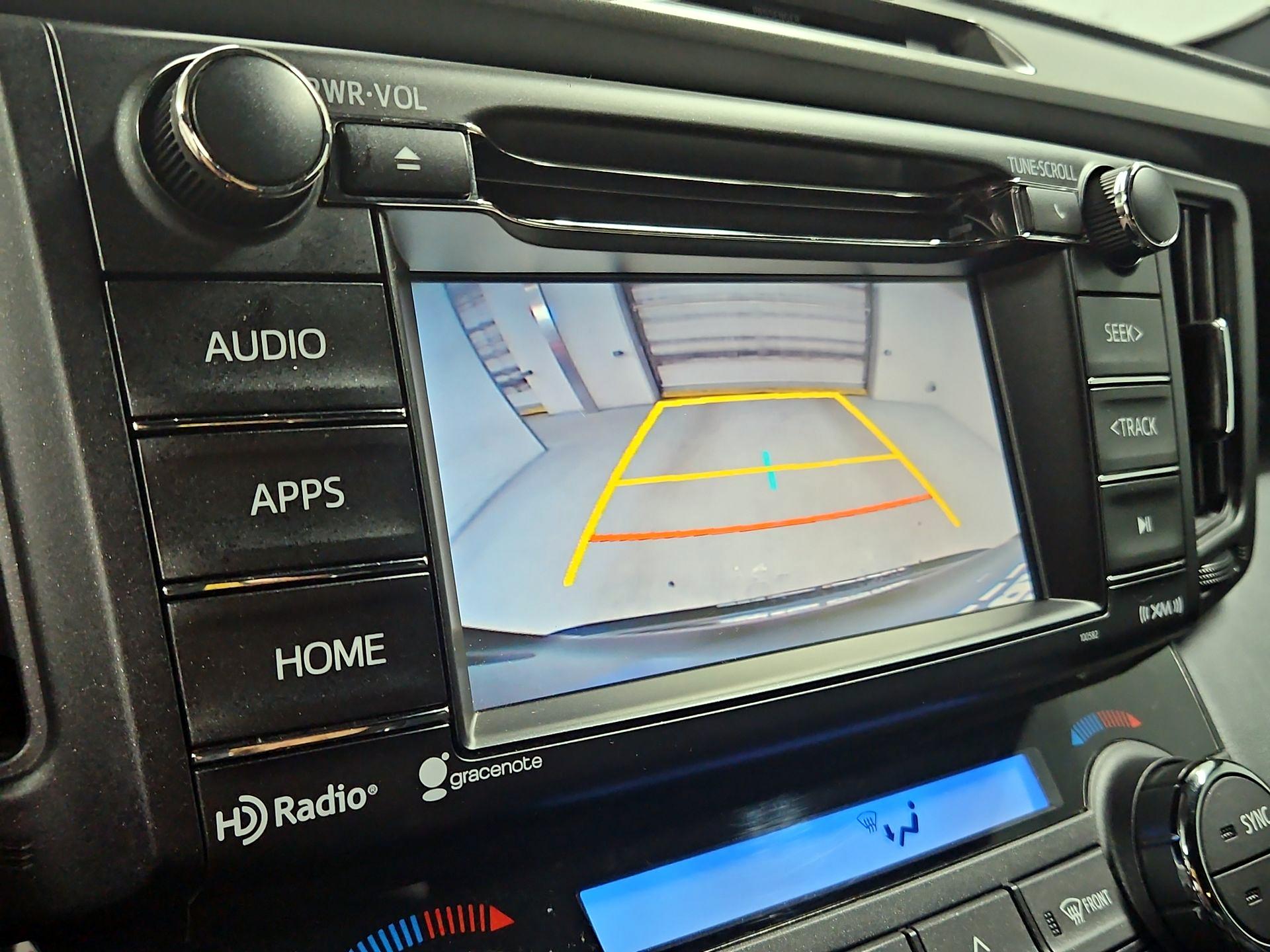 Thumbnail: 2016 Toyota RAV4 - 14