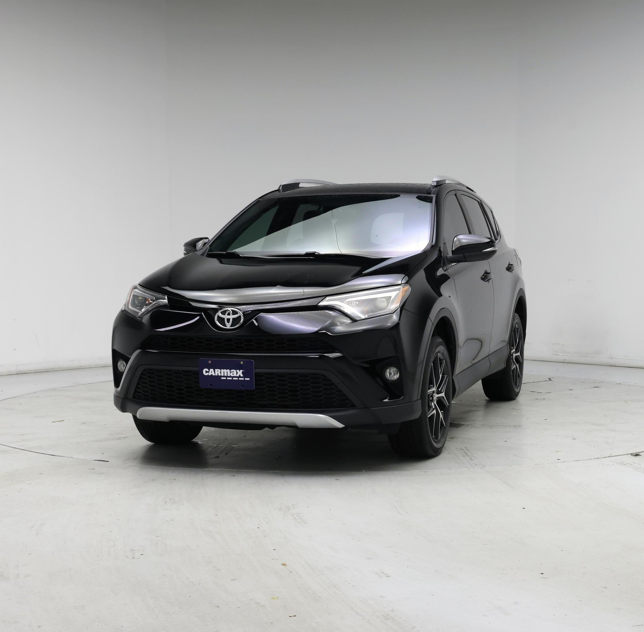 Thumbnail: 2016 Toyota RAV4 - 4