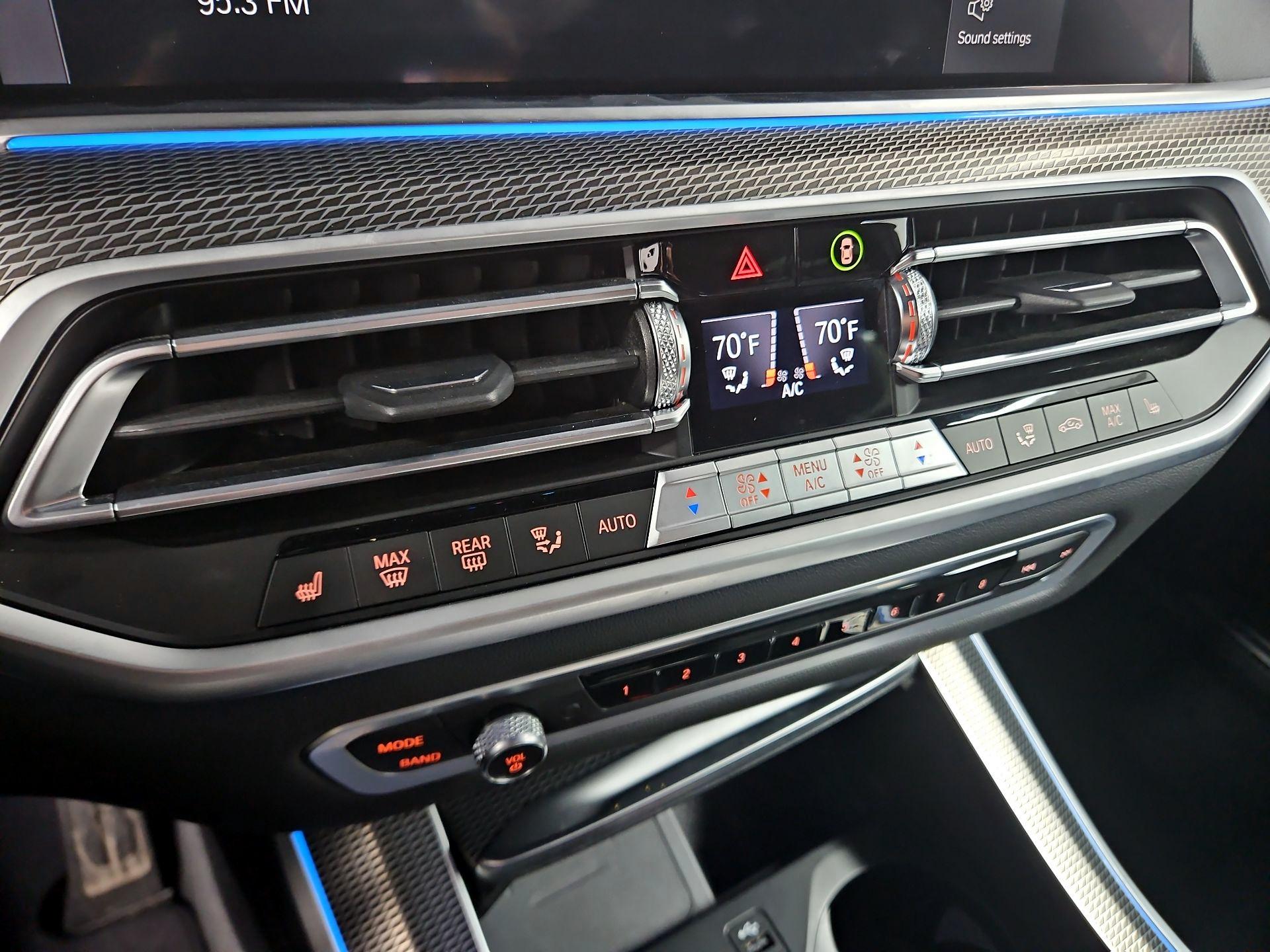 Thumbnail: 2022 BMW X5 - 17