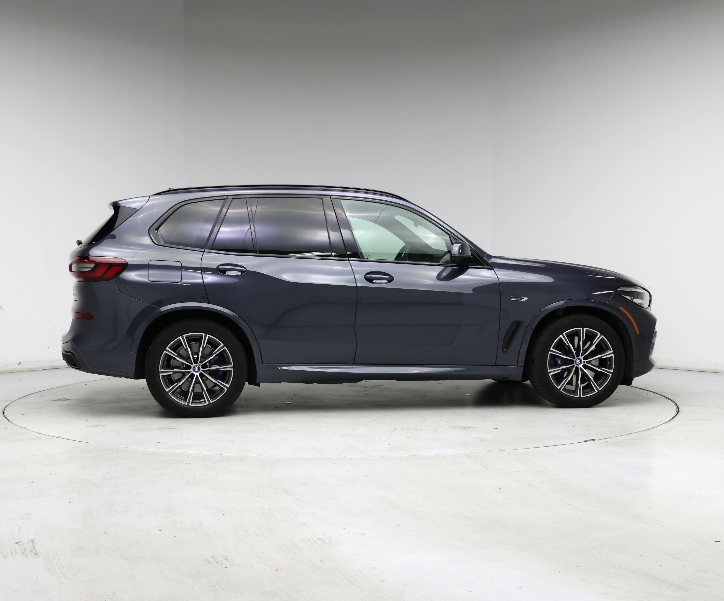 Thumbnail: 2022 BMW X5 - 7