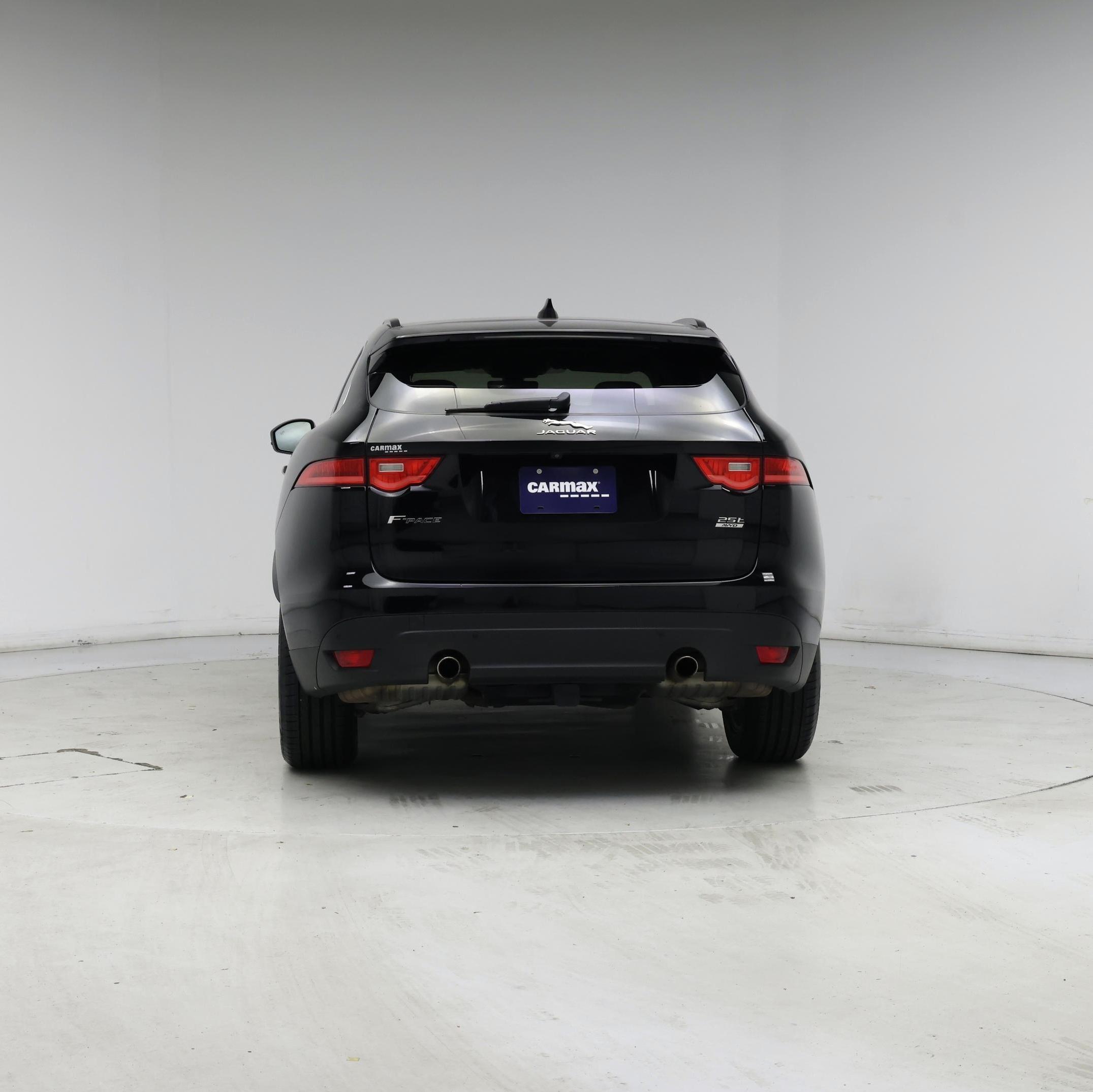 Thumbnail: 2019 Jaguar F-Pace - 6