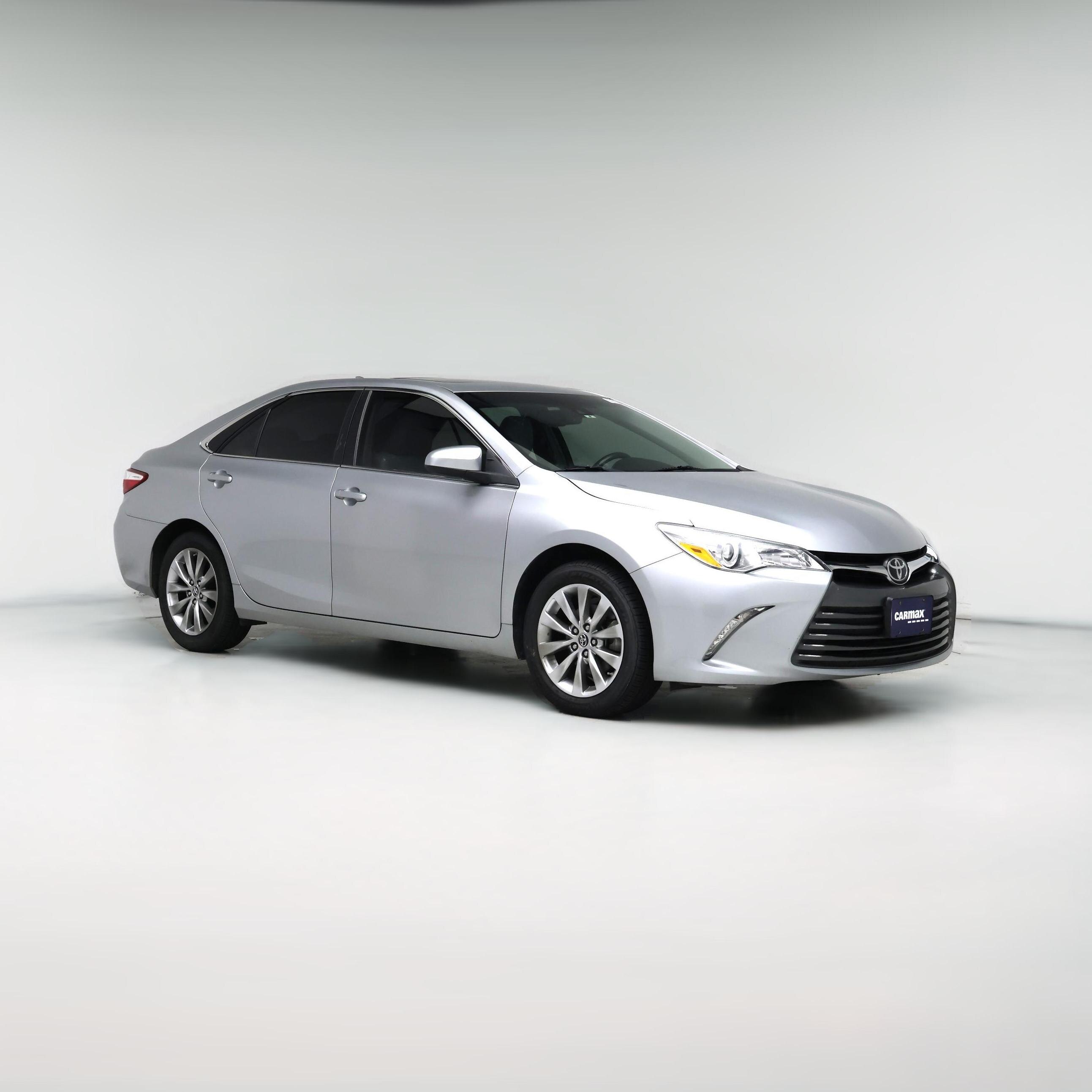 Thumbnail: 2016 Toyota Camry - 1