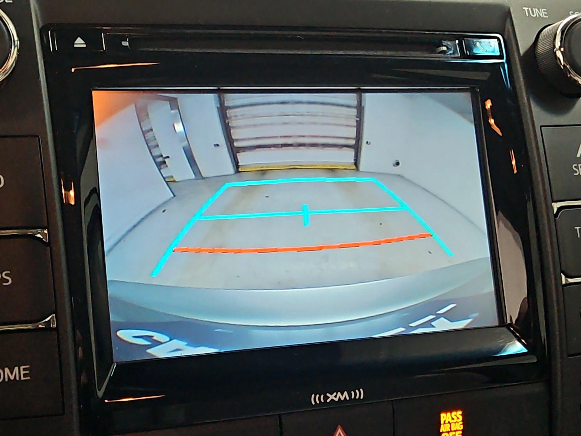 Thumbnail: 2016 Toyota Camry - 15