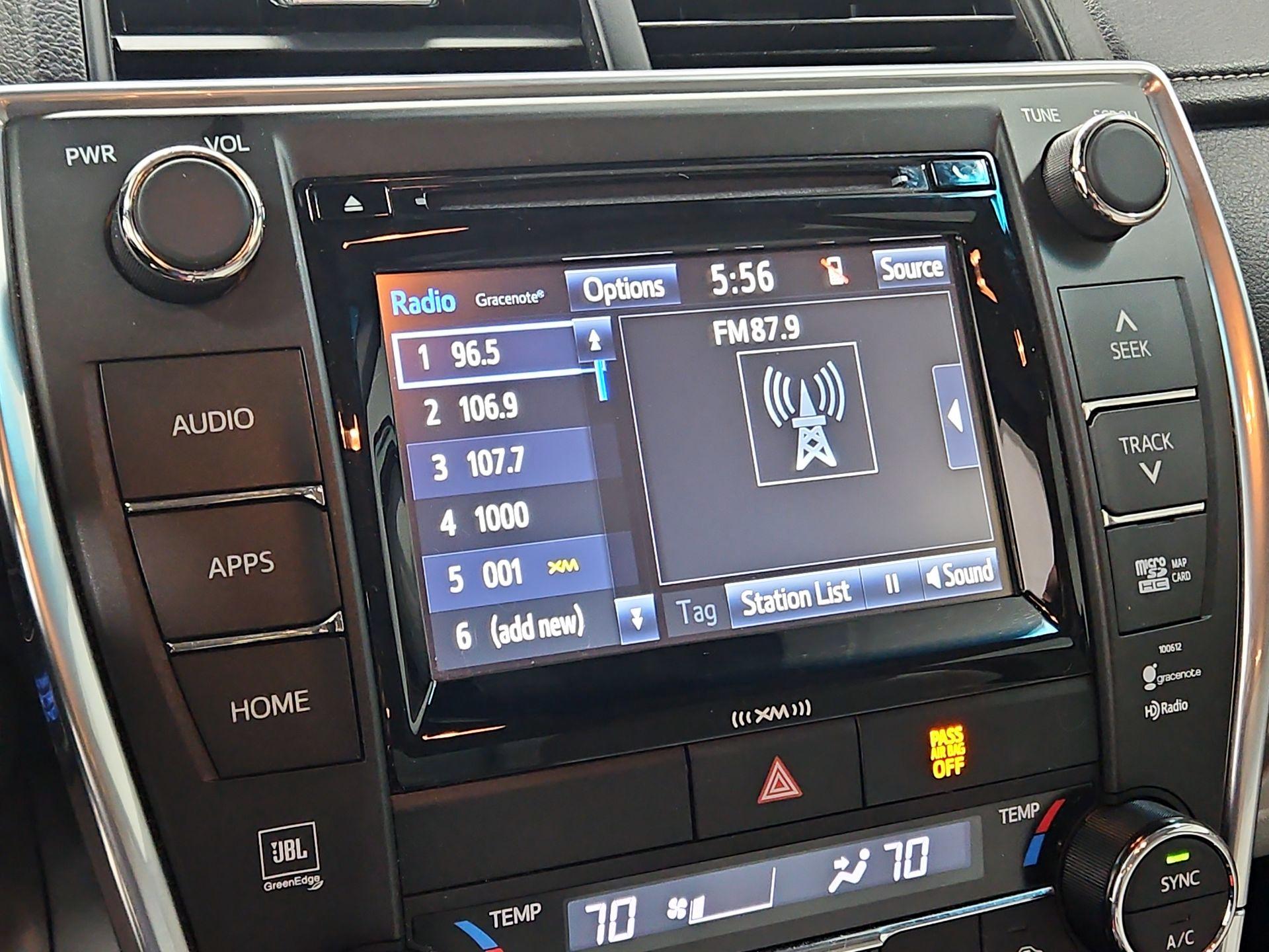 Thumbnail: 2016 Toyota Camry - 16