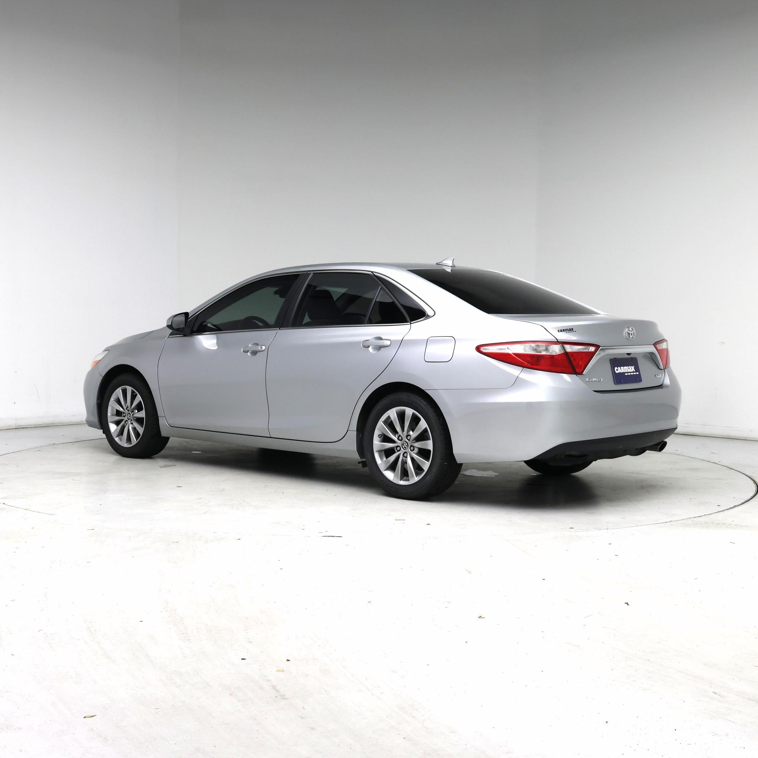 Thumbnail: 2016 Toyota Camry - 2