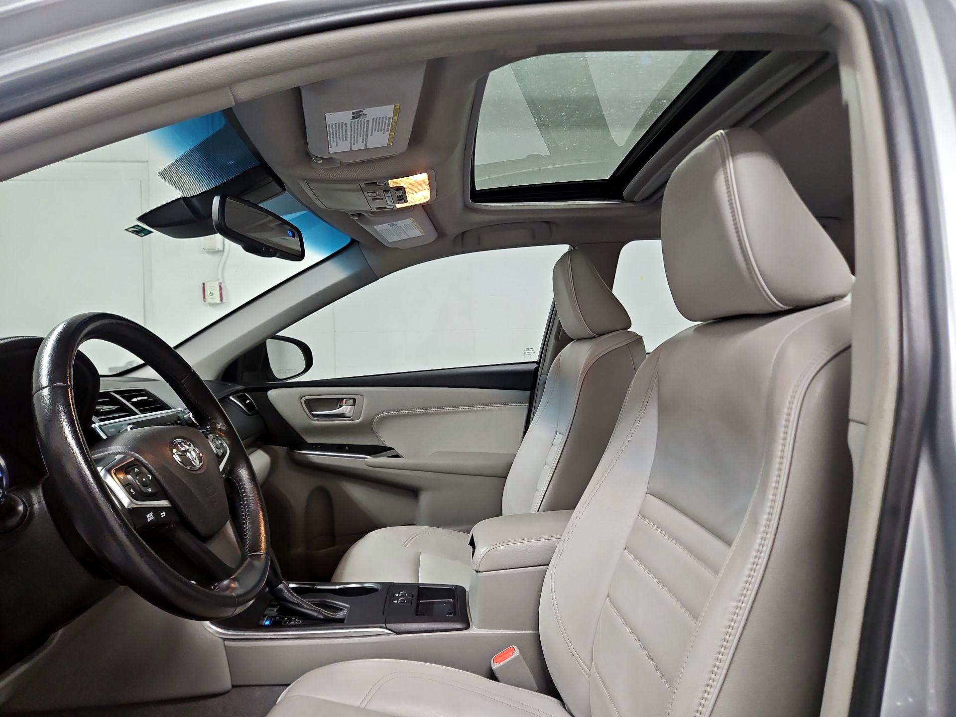 Thumbnail: 2016 Toyota Camry - 20