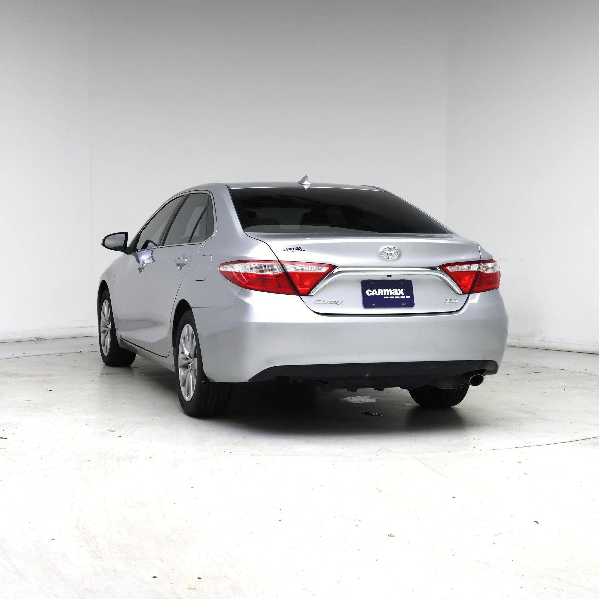 Thumbnail: 2016 Toyota Camry - 6