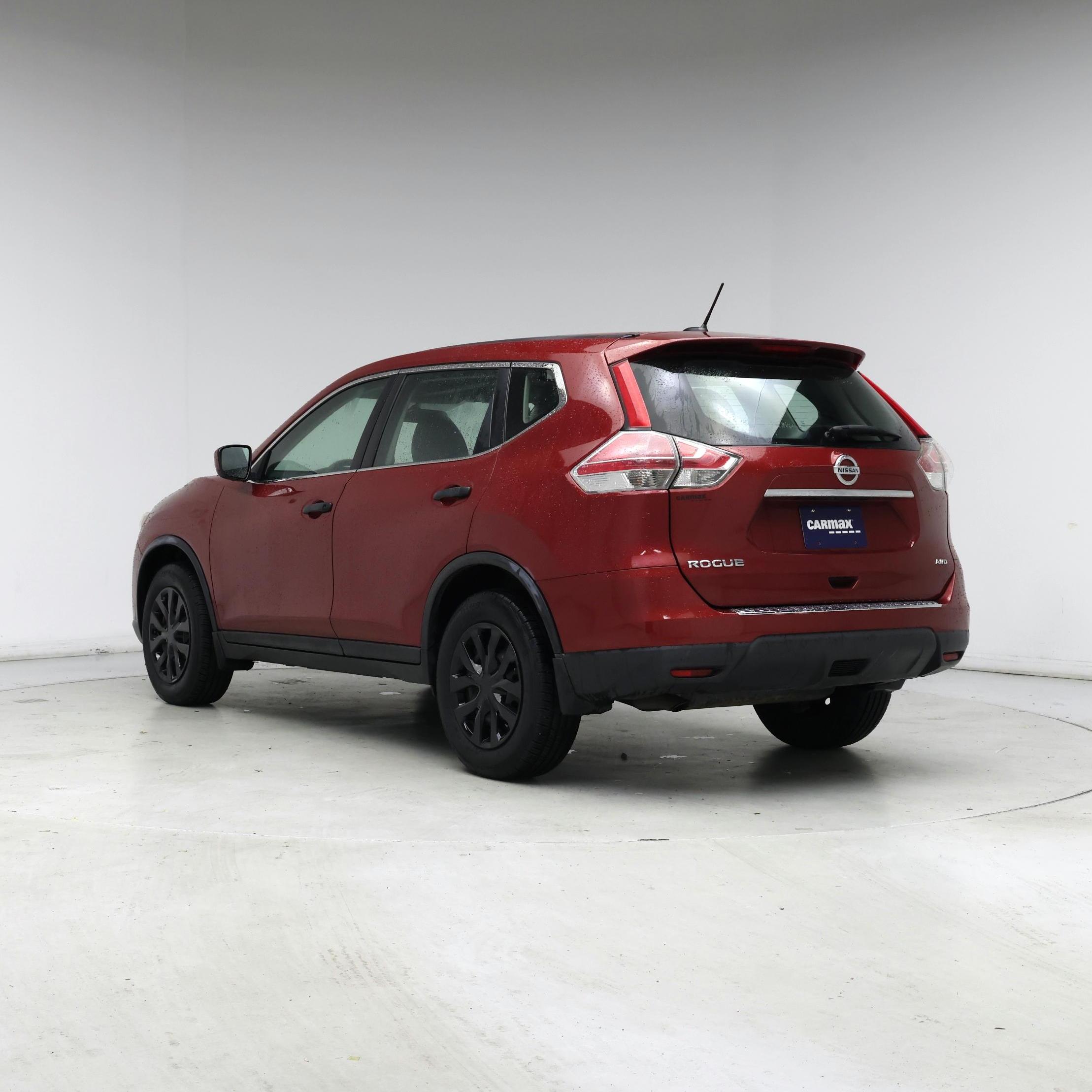 Thumbnail: 2016 Nissan Rogue - 2