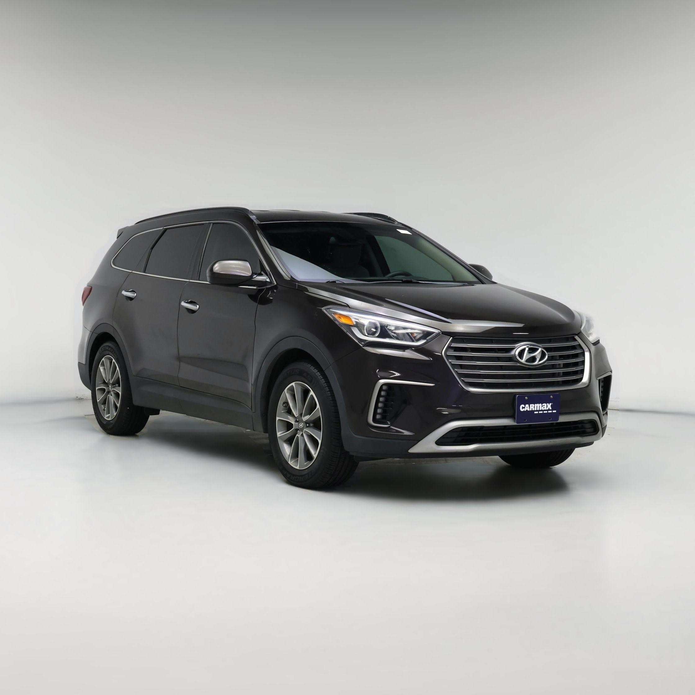 Thumbnail: 2017 Hyundai Santa Fe - 1