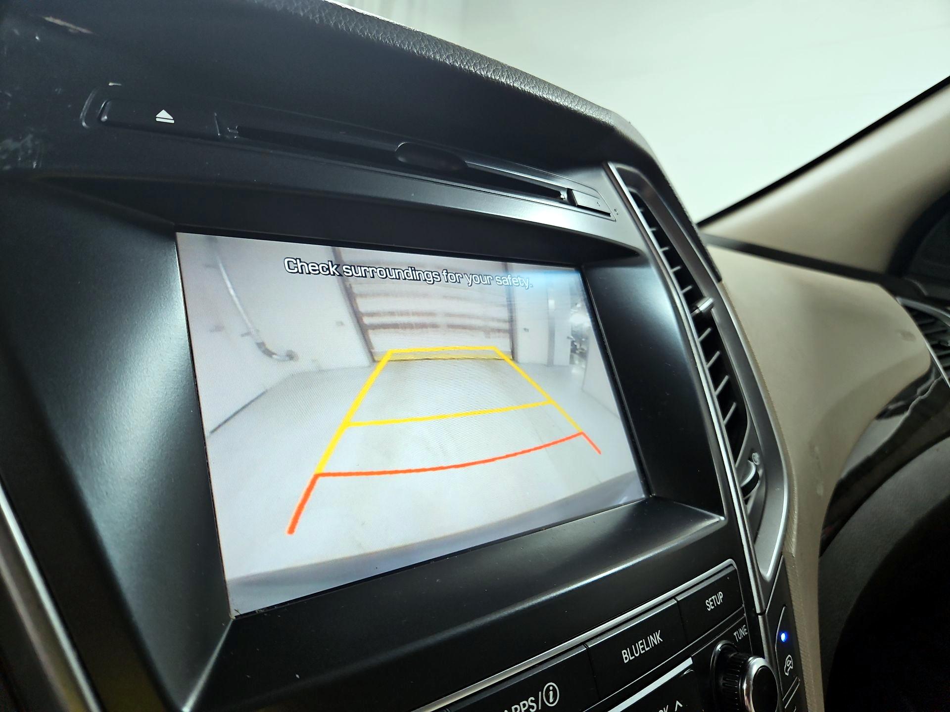 Thumbnail: 2017 Hyundai Santa Fe - 14