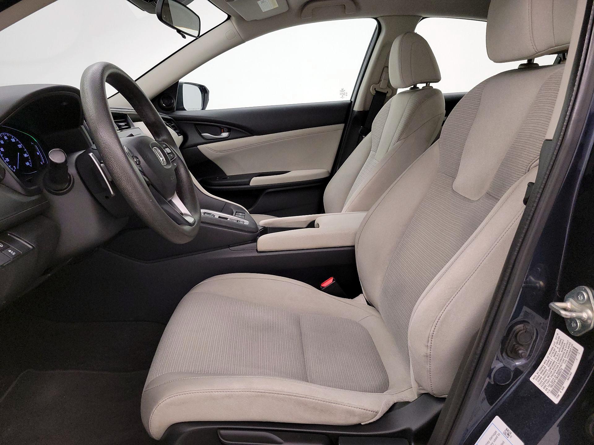 Thumbnail: 2019 Honda Insight - 11