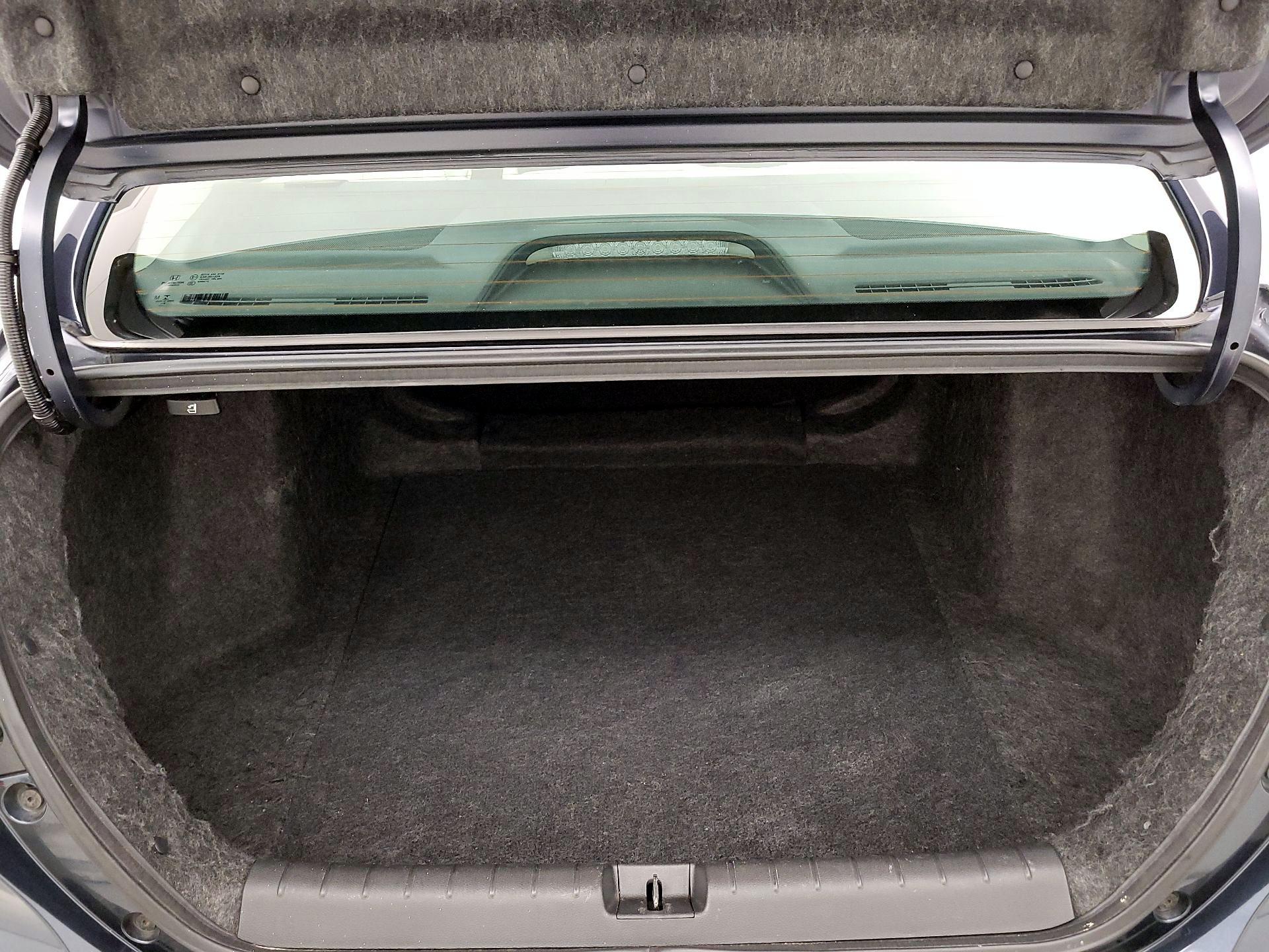 Thumbnail: 2019 Honda Insight - 17