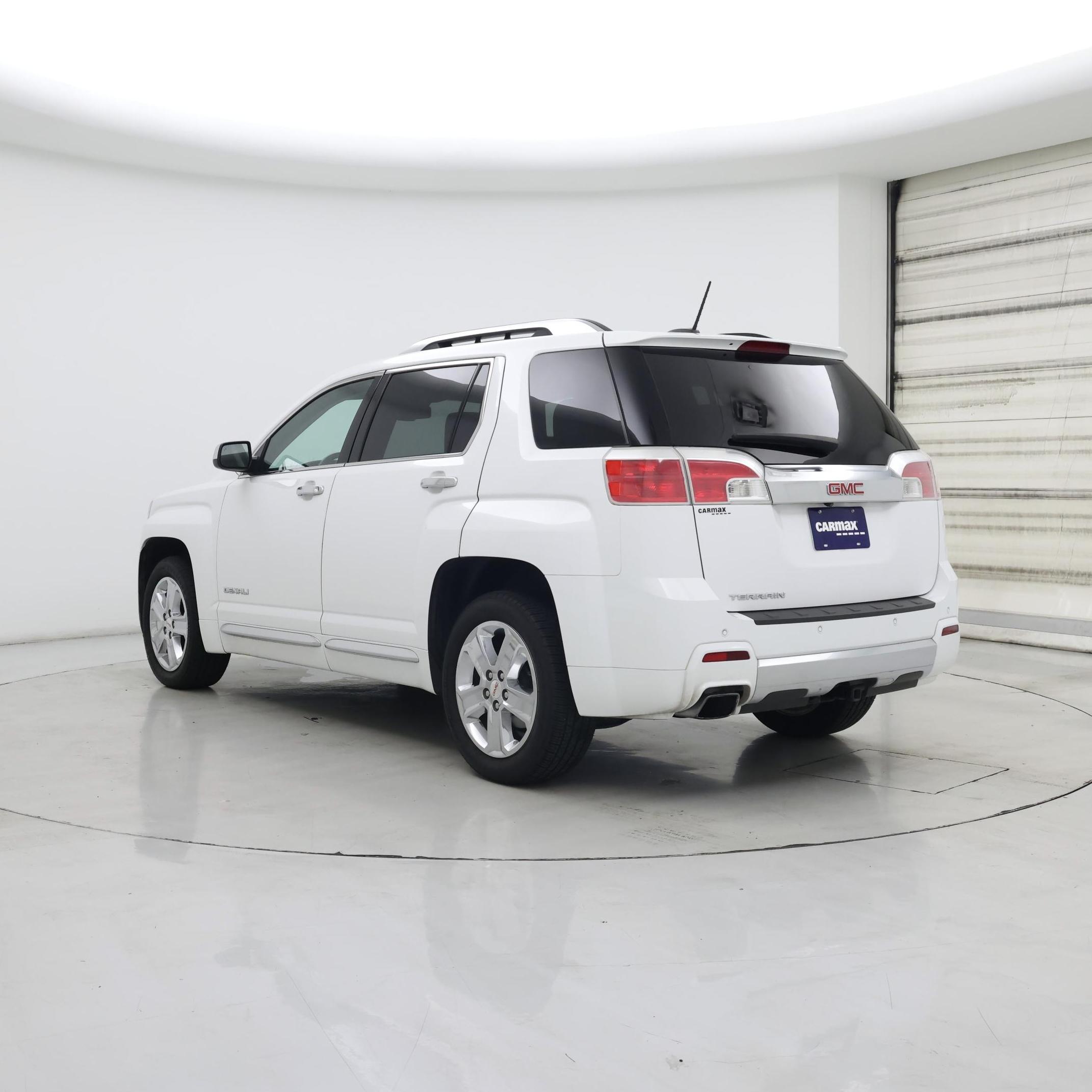 Thumbnail: 2015 GMC Terrain - 2