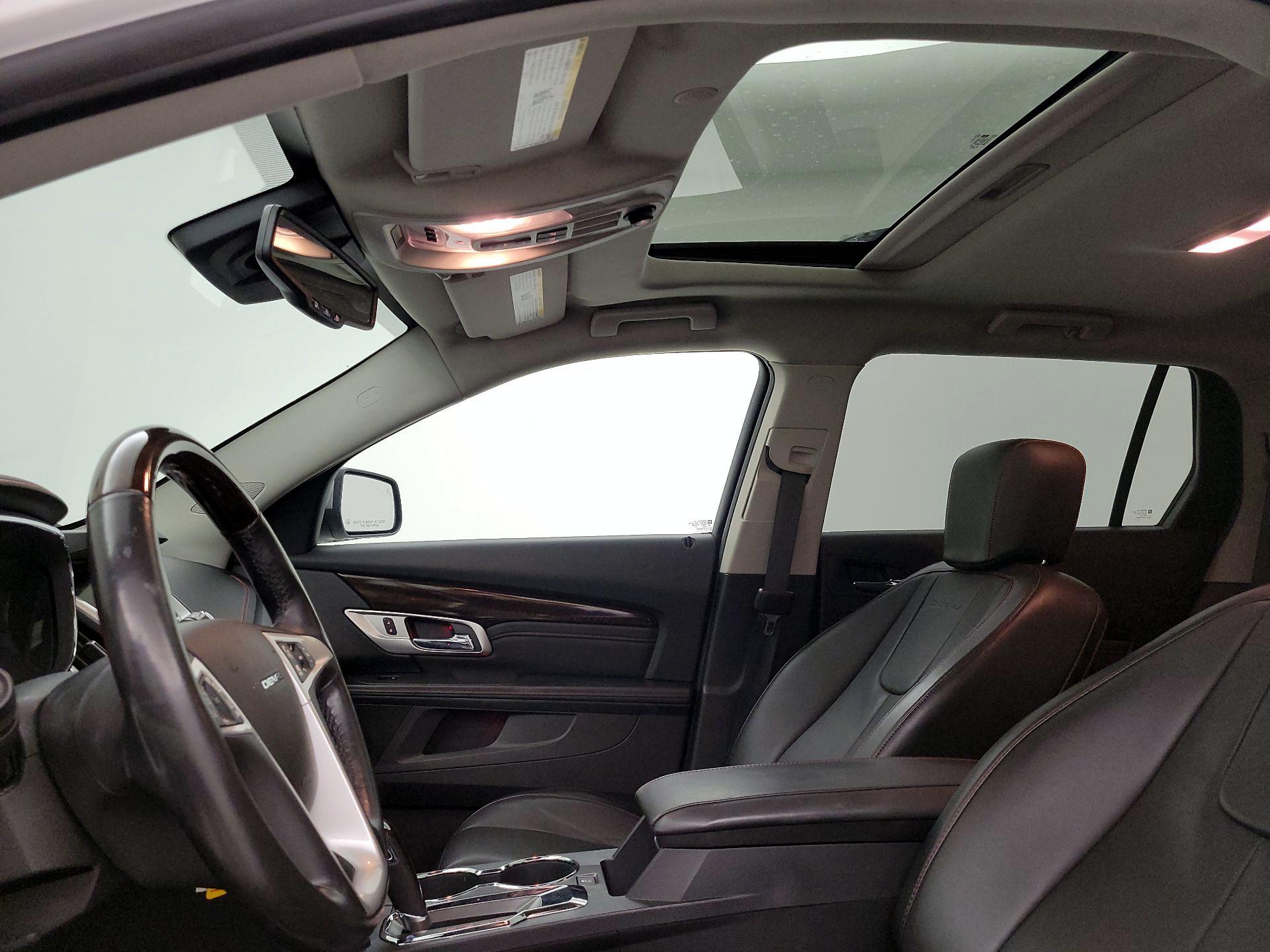 Thumbnail: 2015 GMC Terrain - 19