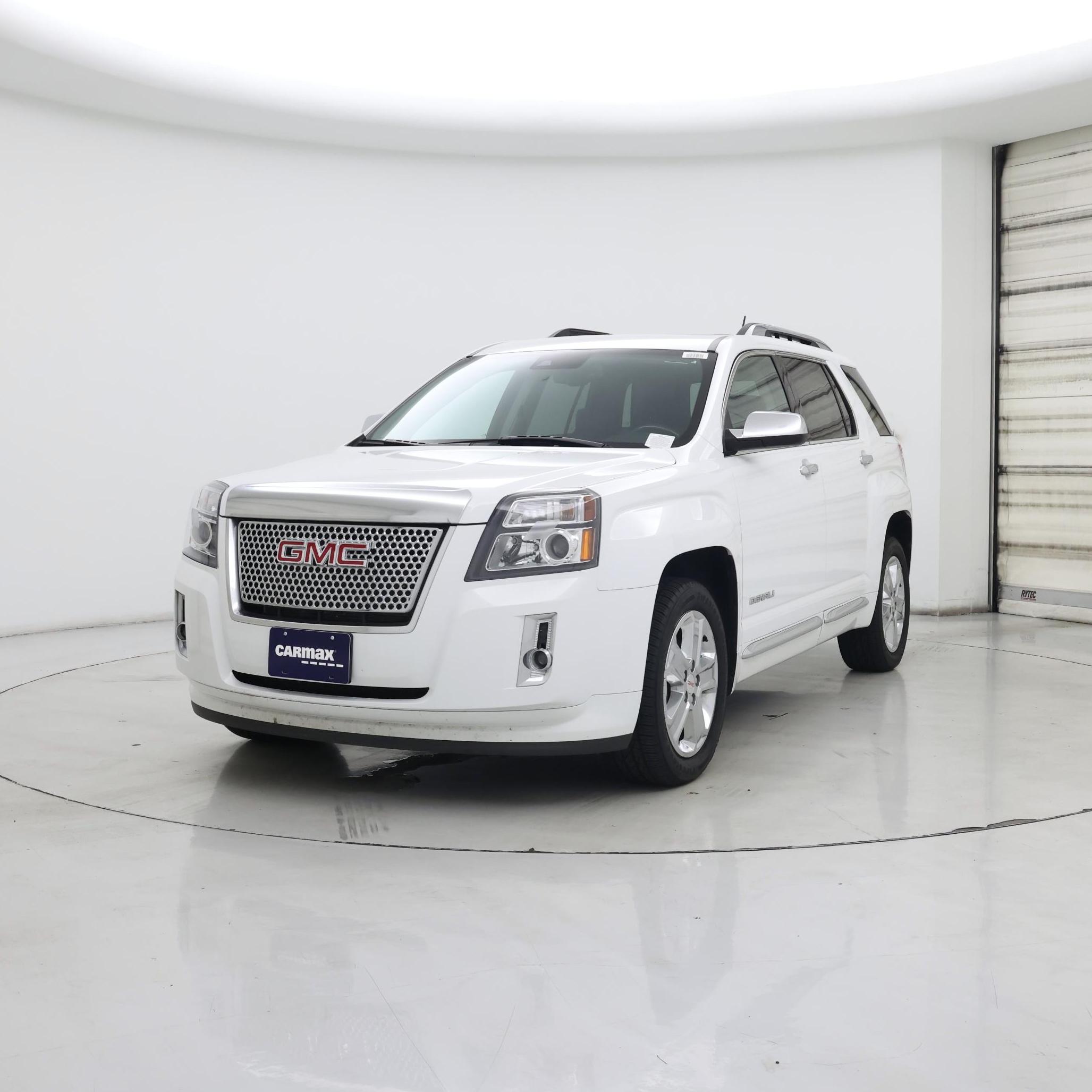Thumbnail: 2015 GMC Terrain - 4