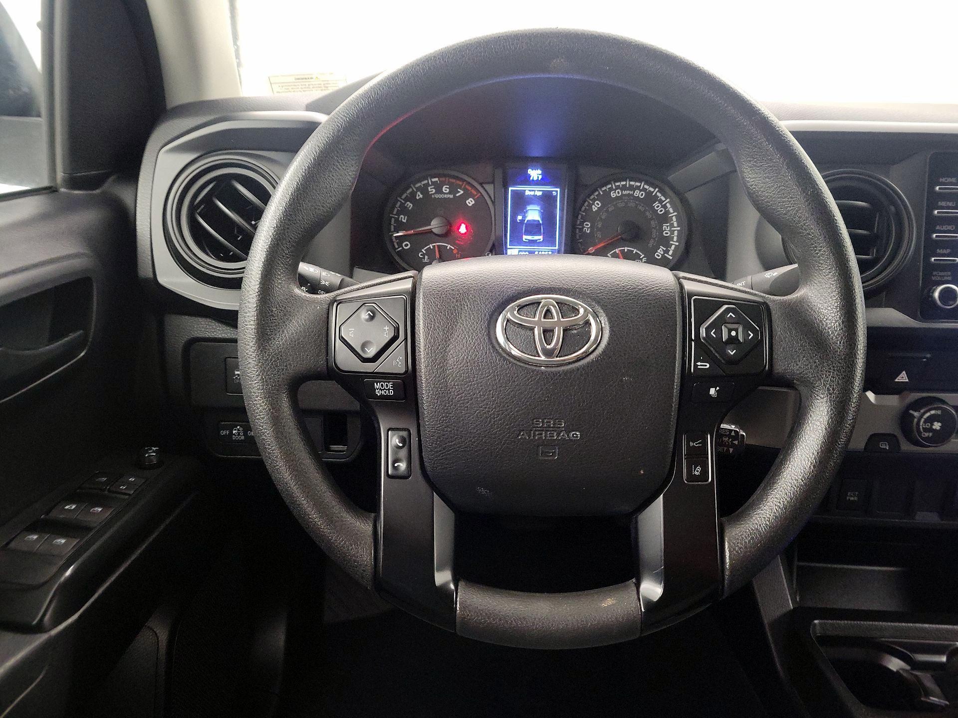 Thumbnail: 2021 Toyota Tacoma - 10