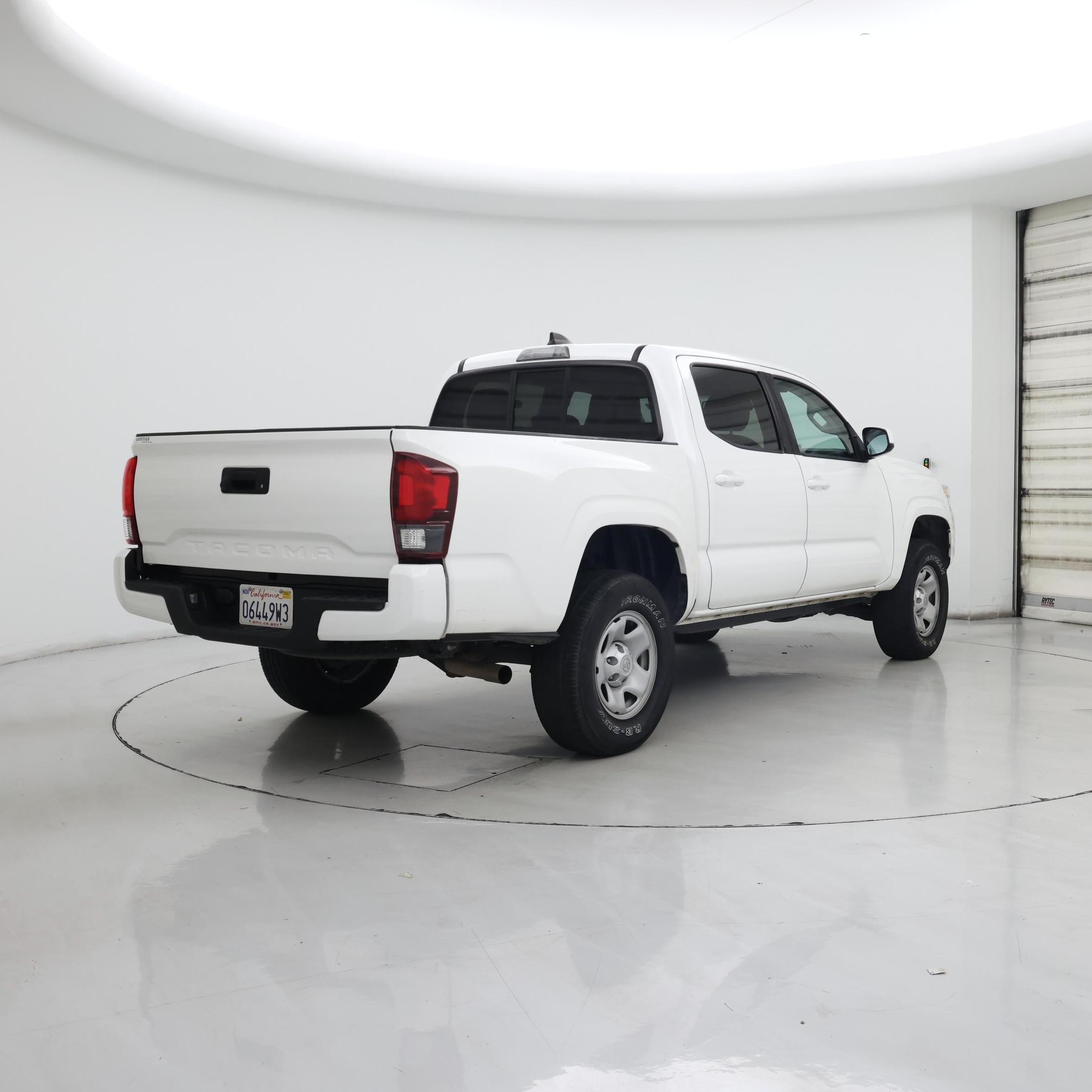 Thumbnail: 2021 Toyota Tacoma - 8