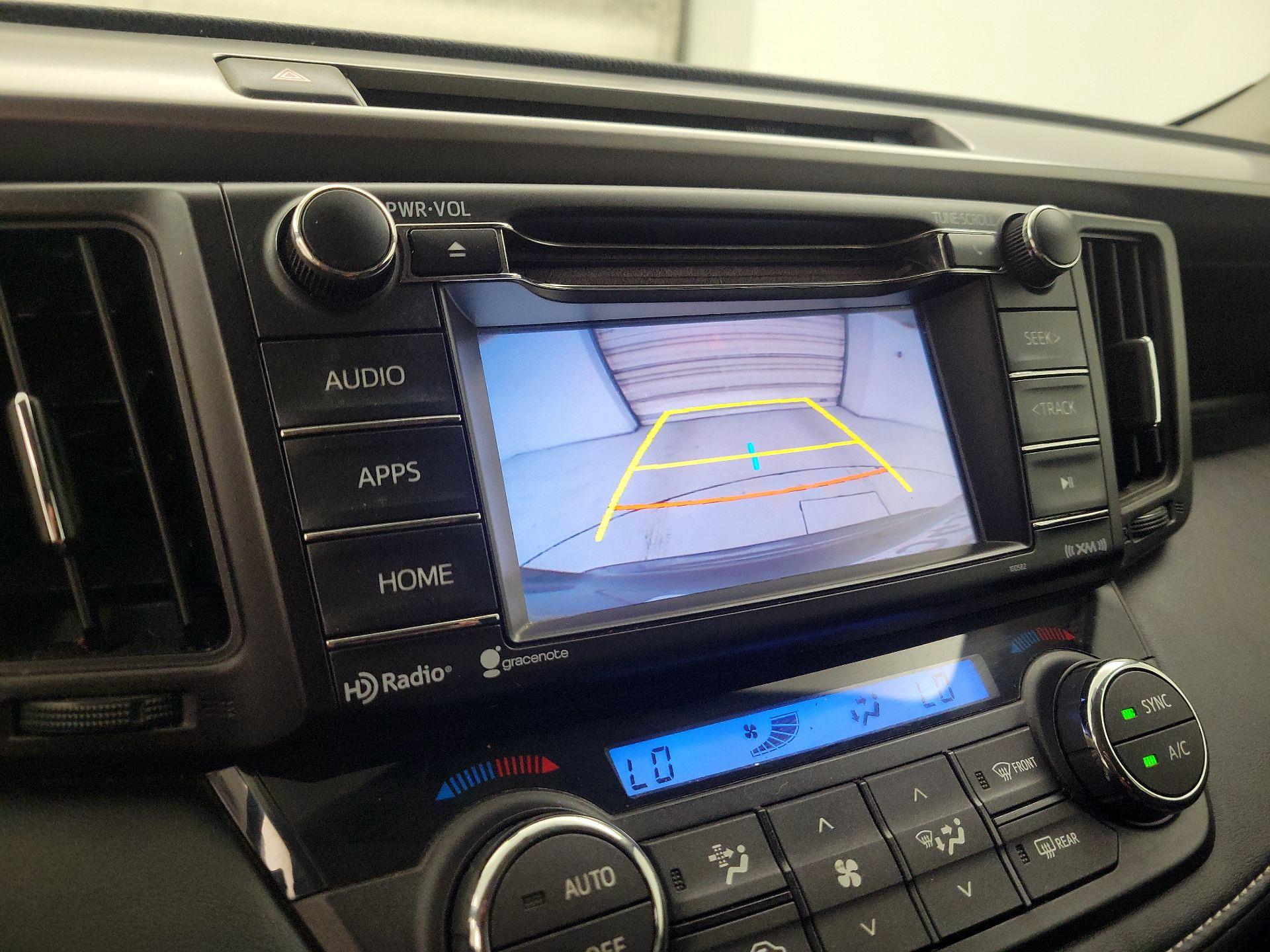 Thumbnail: 2016 Toyota RAV4 - 14