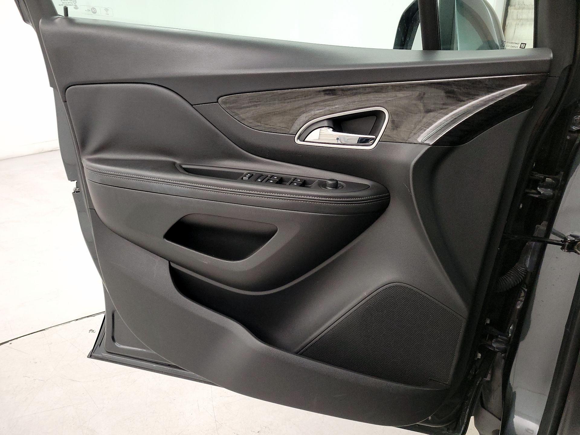Thumbnail: 2016 Buick Encore - 12