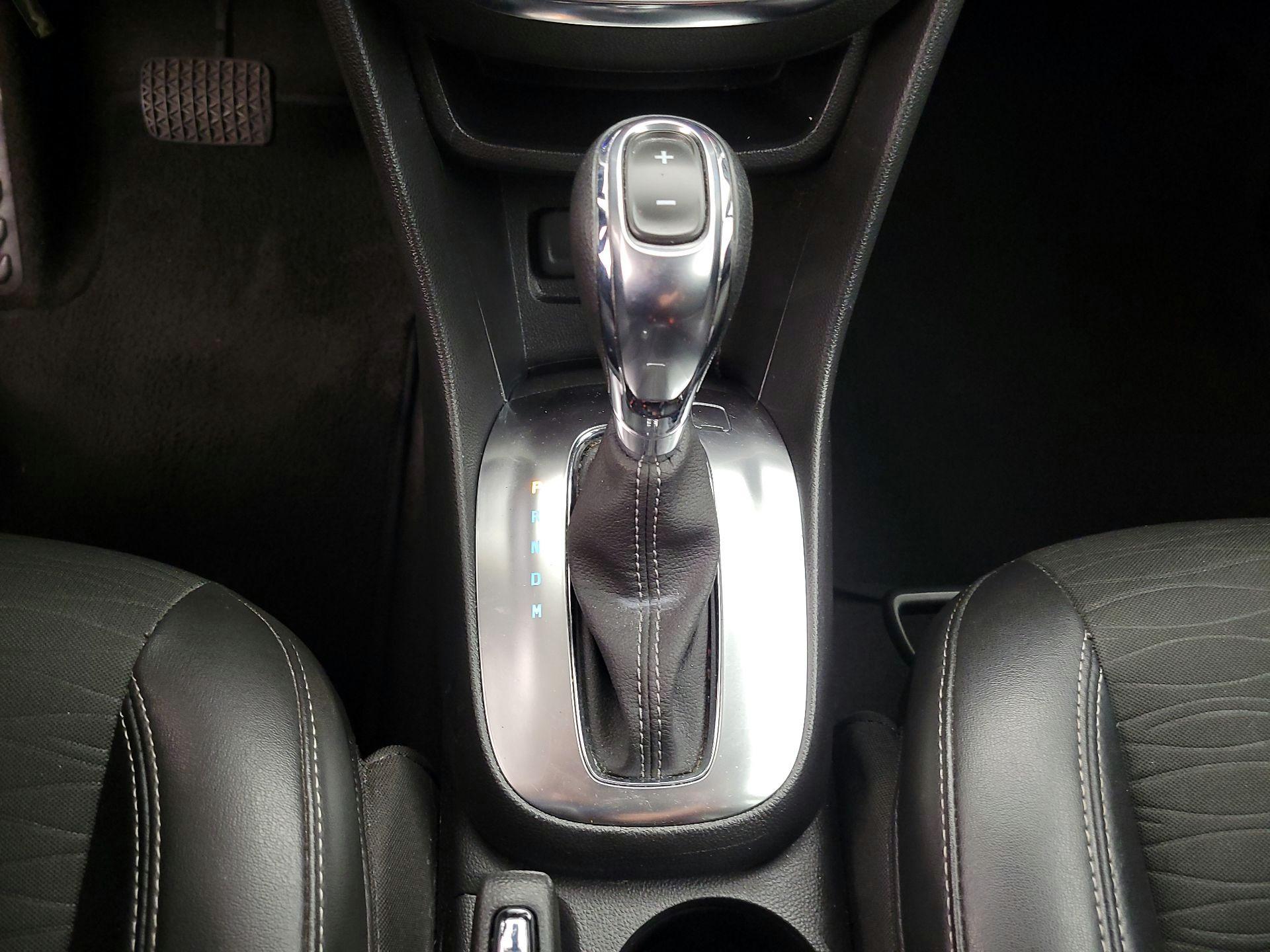 Thumbnail: 2016 Buick Encore - 17