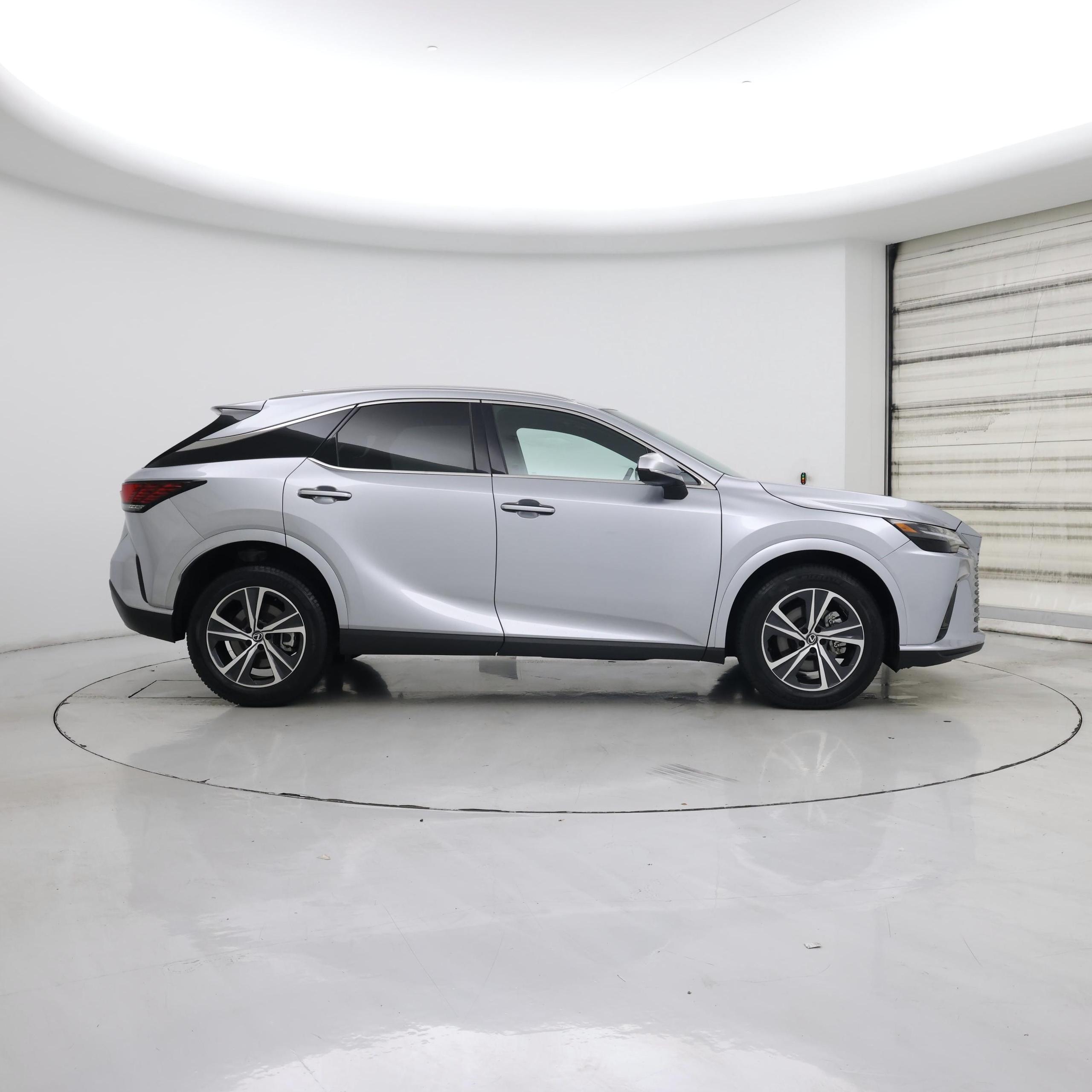 Thumbnail: 2023 Lexus RX - 7