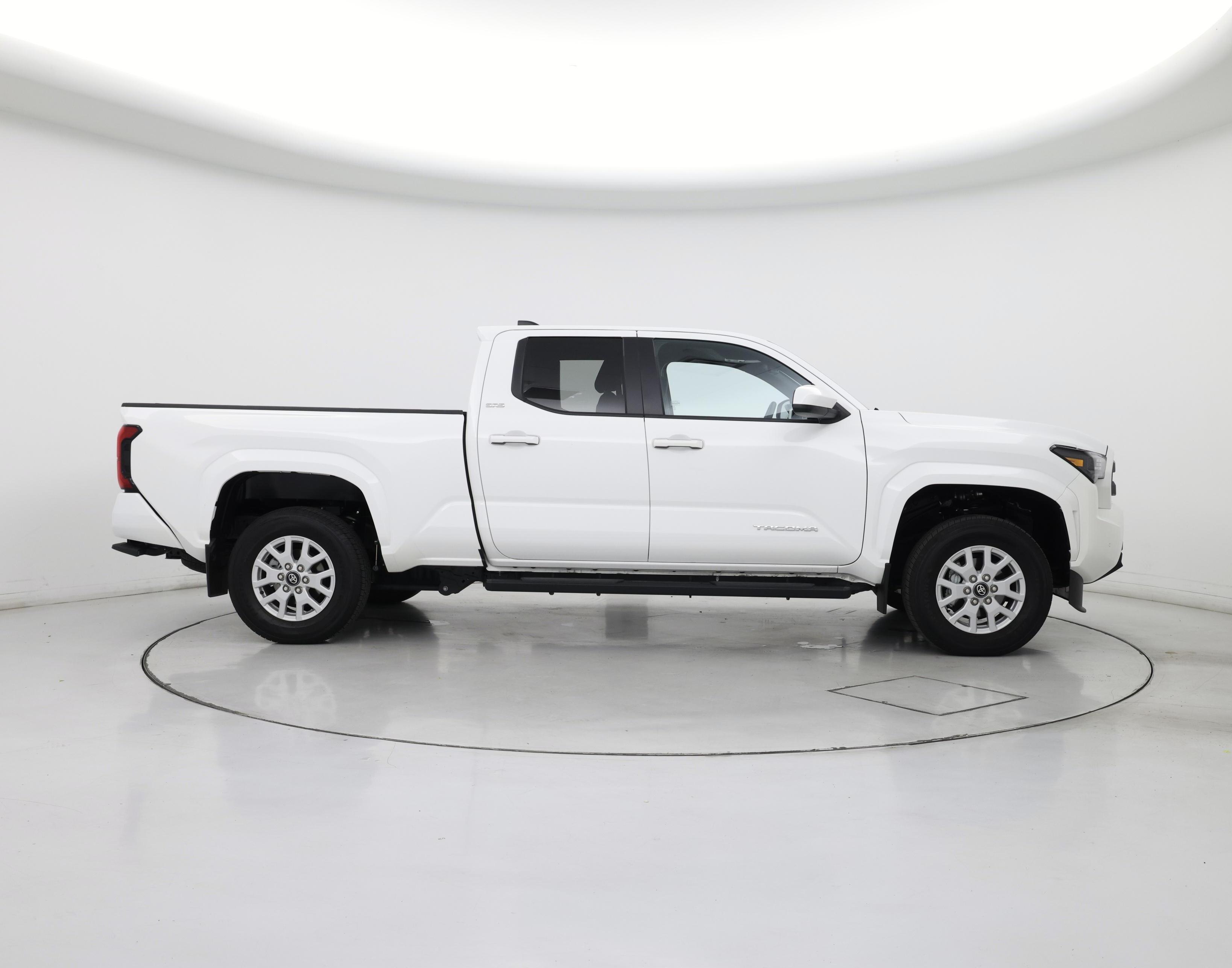 Thumbnail: 2024 Toyota Tacoma - 7