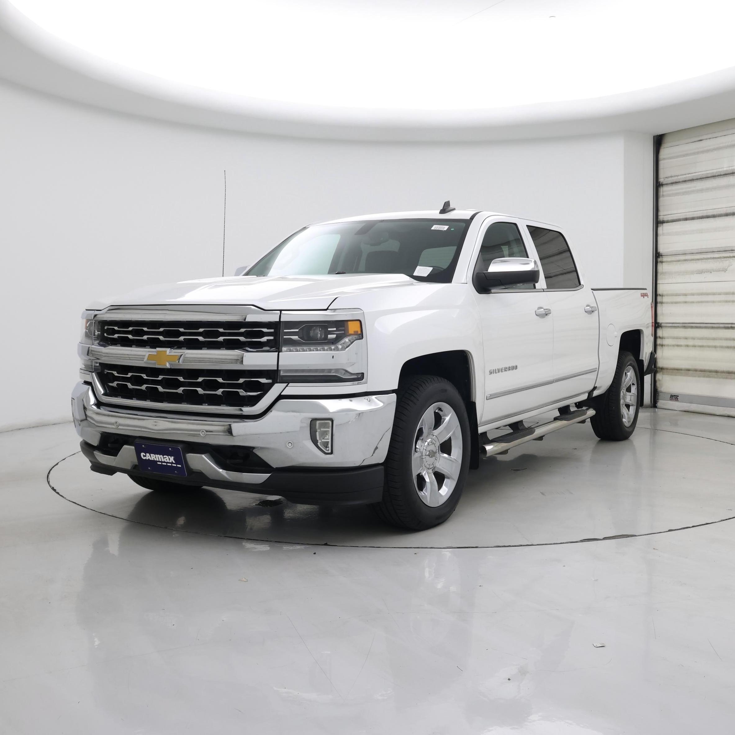 Thumbnail: 2018 Chevrolet Silverado 1500 - 4