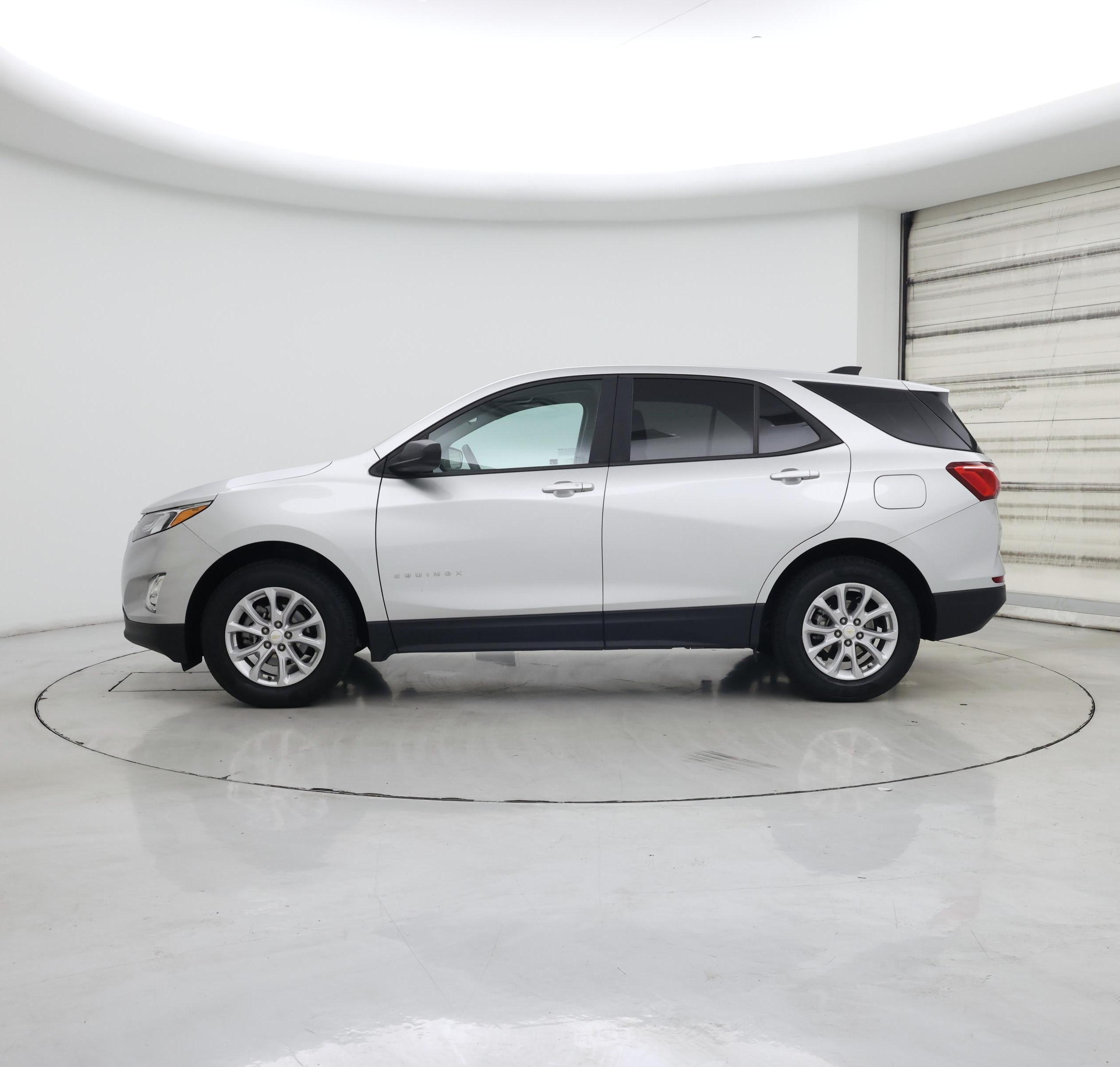 Thumbnail: 2020 Chevrolet Equinox - 3