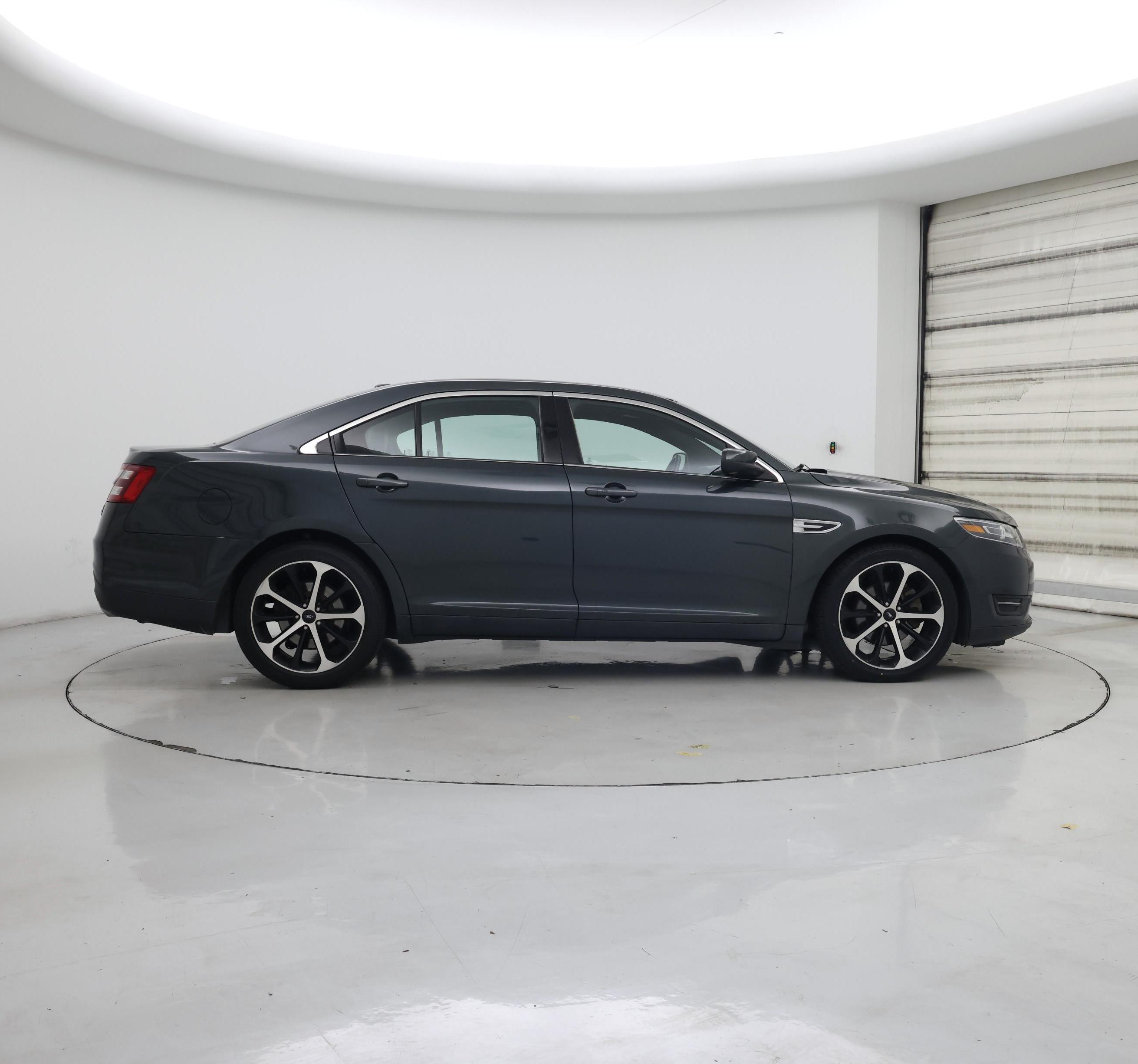 Thumbnail: 2016 Ford Taurus - 7