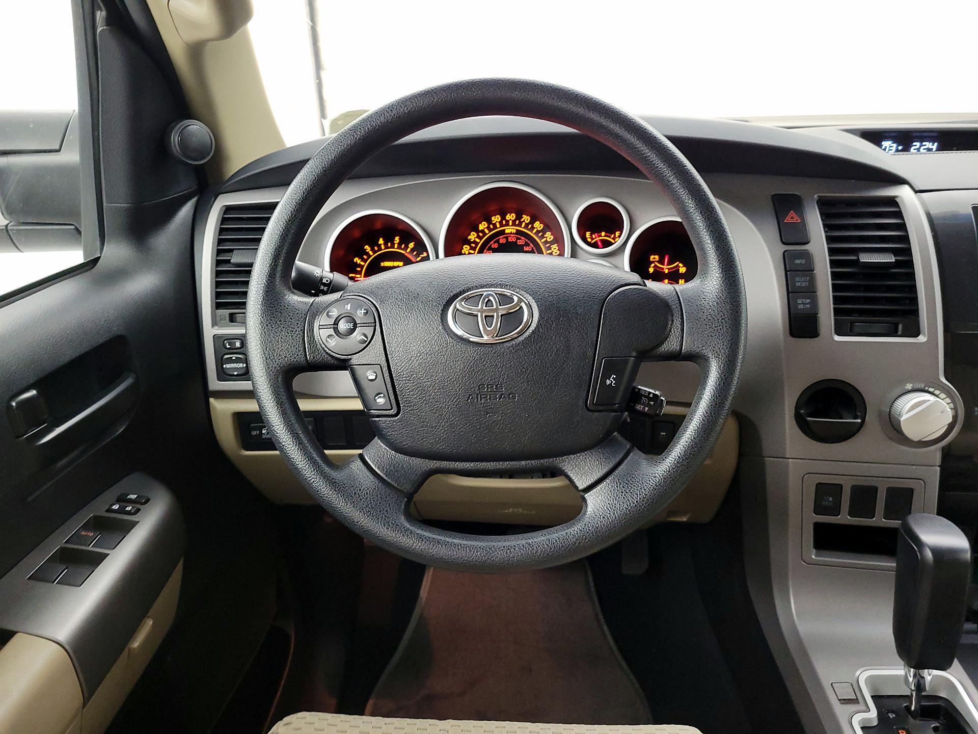 Thumbnail: 2013 Toyota Tundra - 10