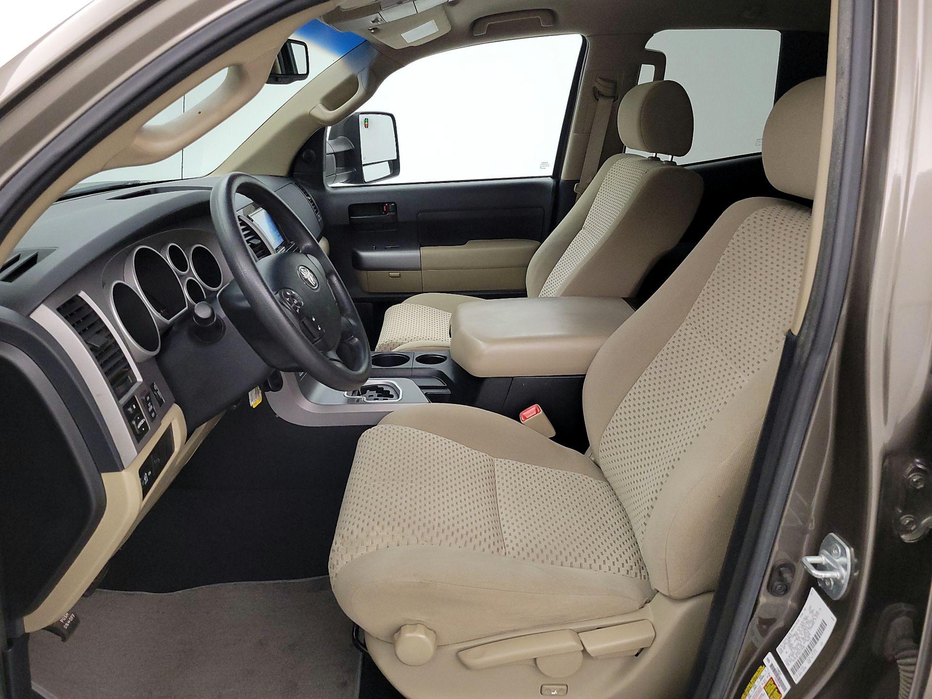 Thumbnail: 2013 Toyota Tundra - 11