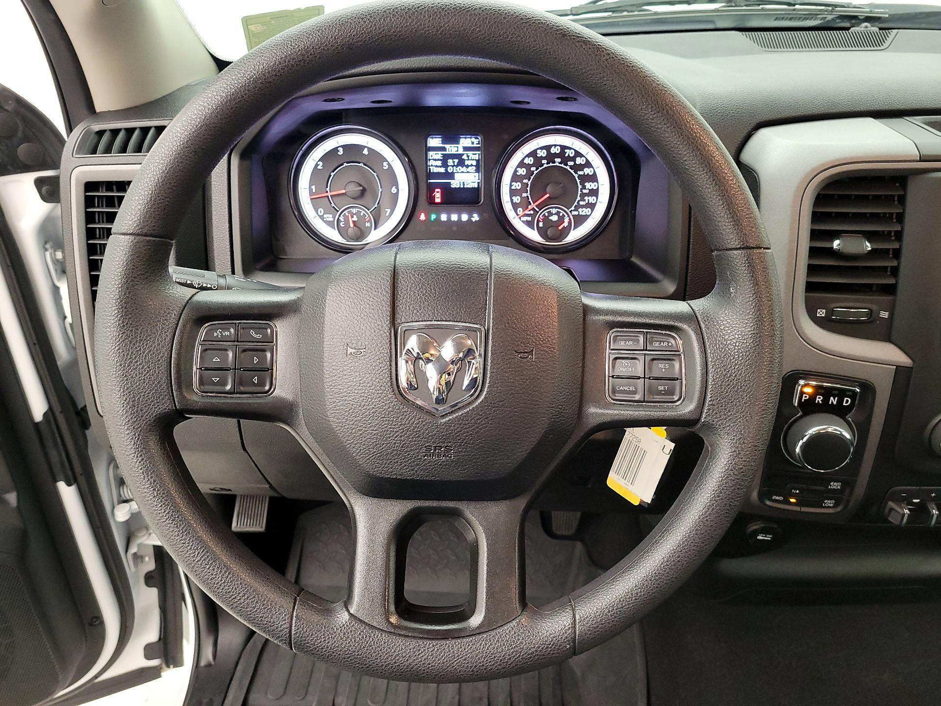 Thumbnail: 2022 RAM 1500 Classic - 10