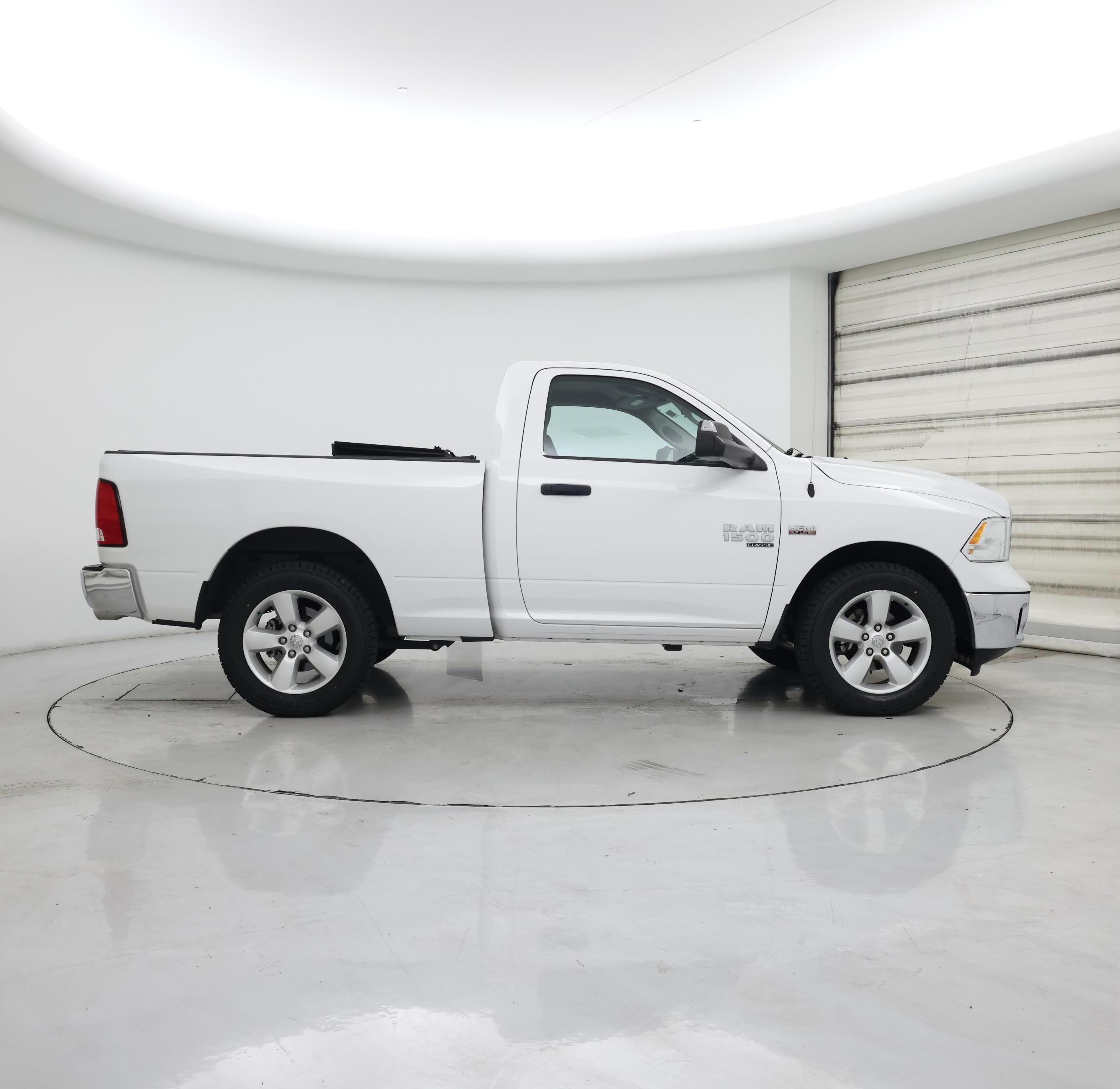 Thumbnail: 2022 RAM 1500 Classic - 7