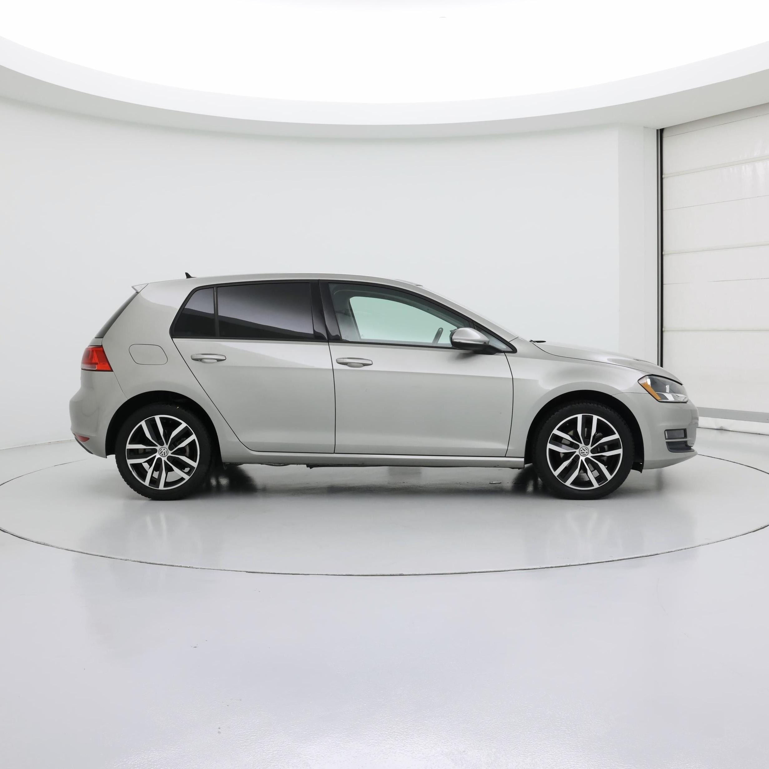 Thumbnail: 2017 Volkswagen Golf - 7