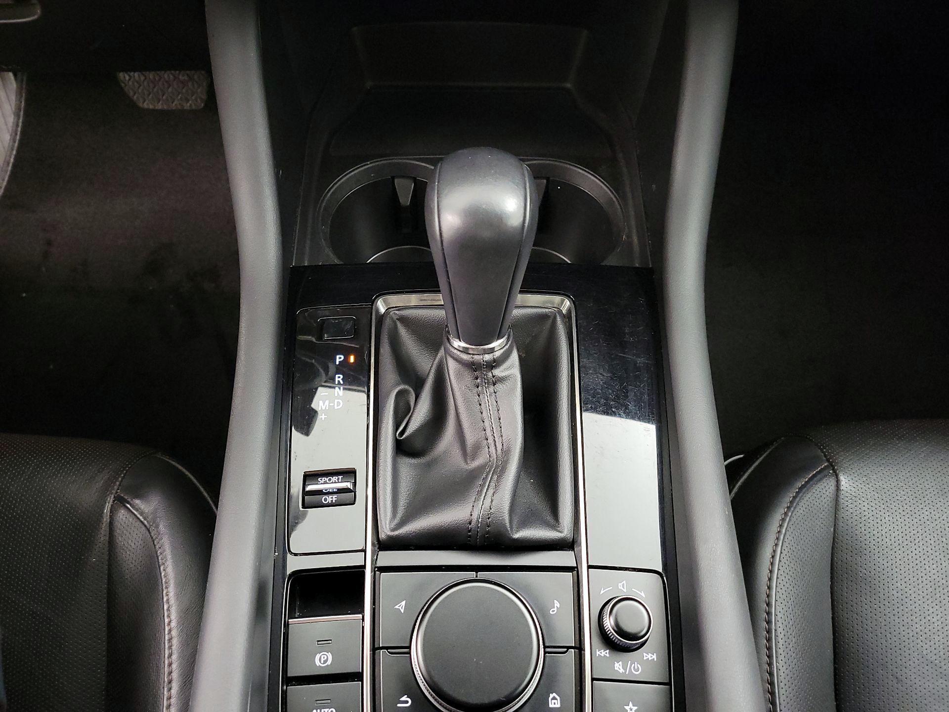 Thumbnail: 2021 Mazda Mazda3 - 18