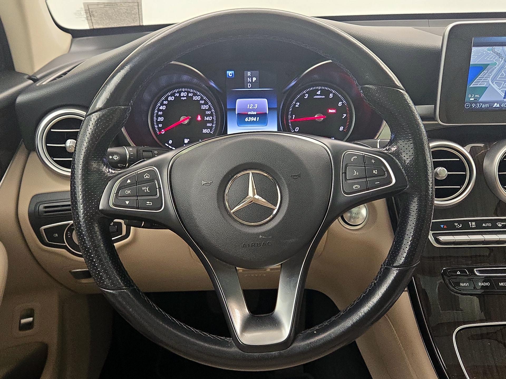 Thumbnail: 2019 Mercedes-Benz GLC - 10