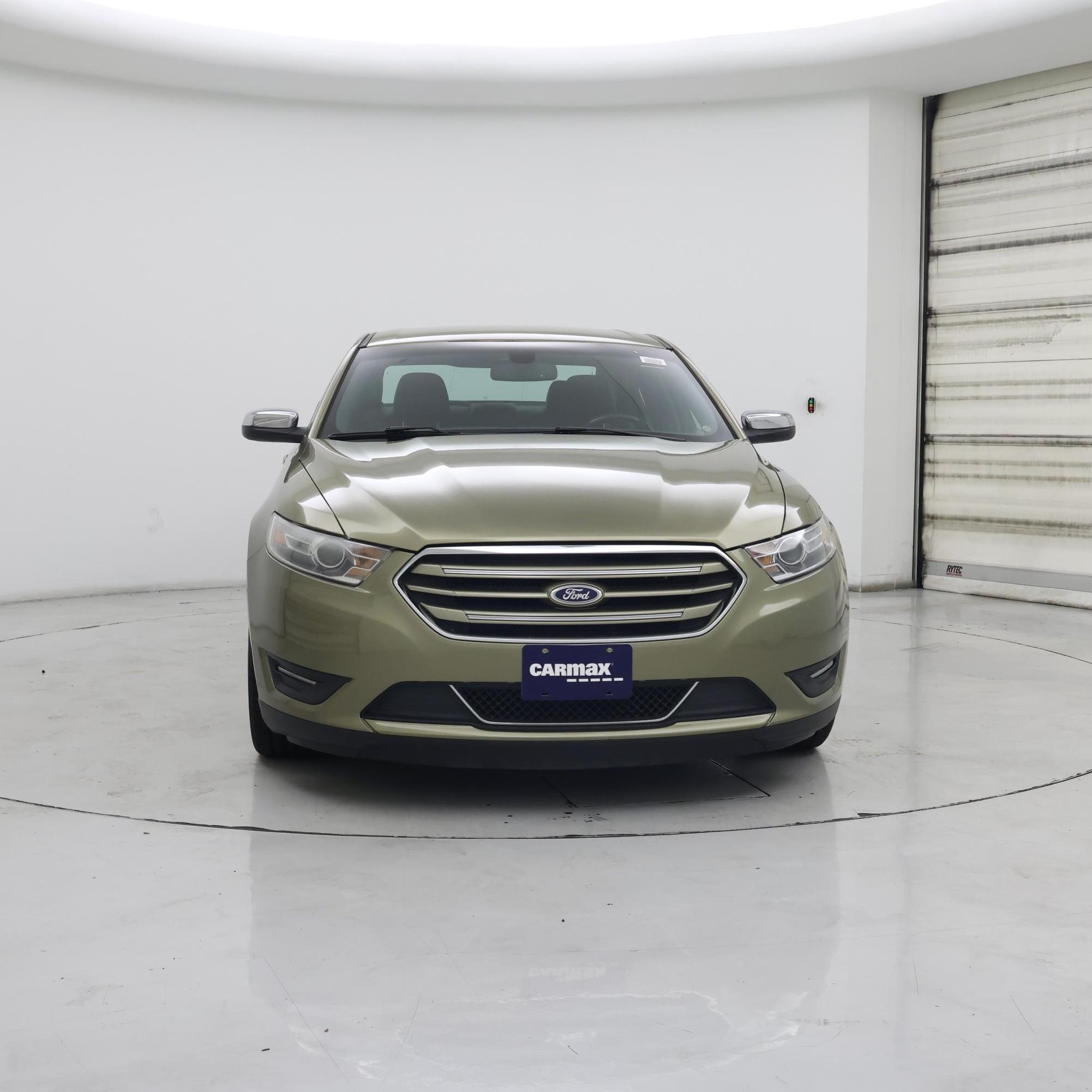 Thumbnail: 2013 Ford Taurus - 5