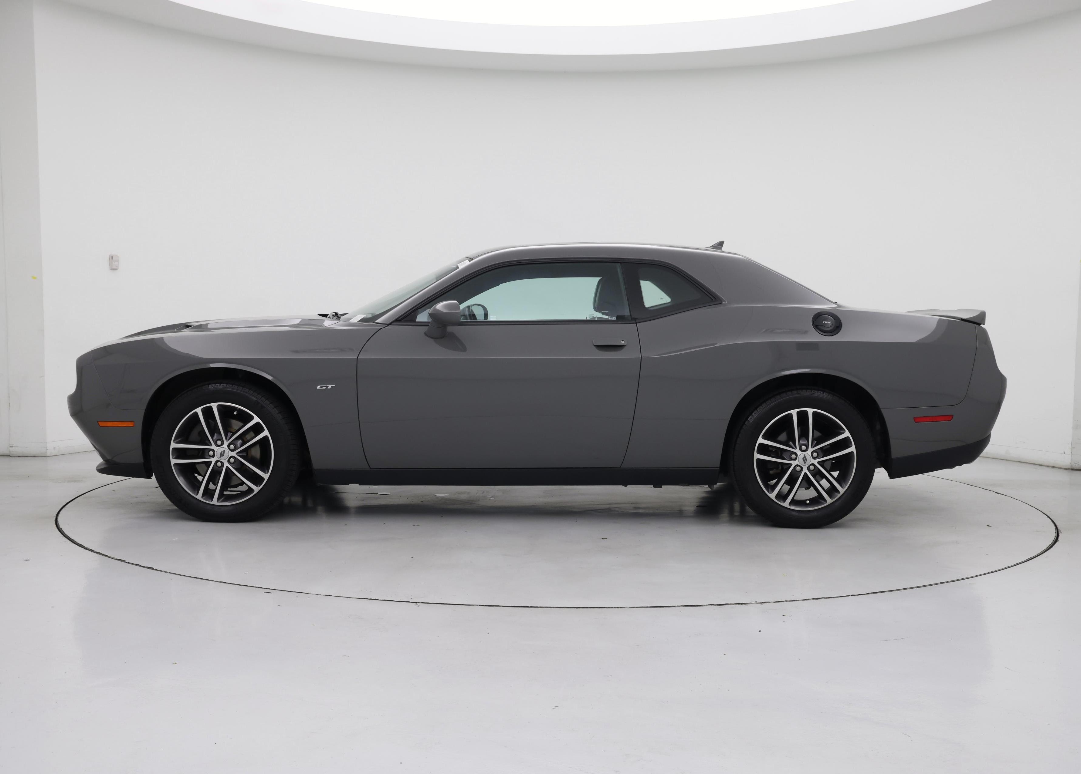 Thumbnail: 2018 Dodge Challenger - 3
