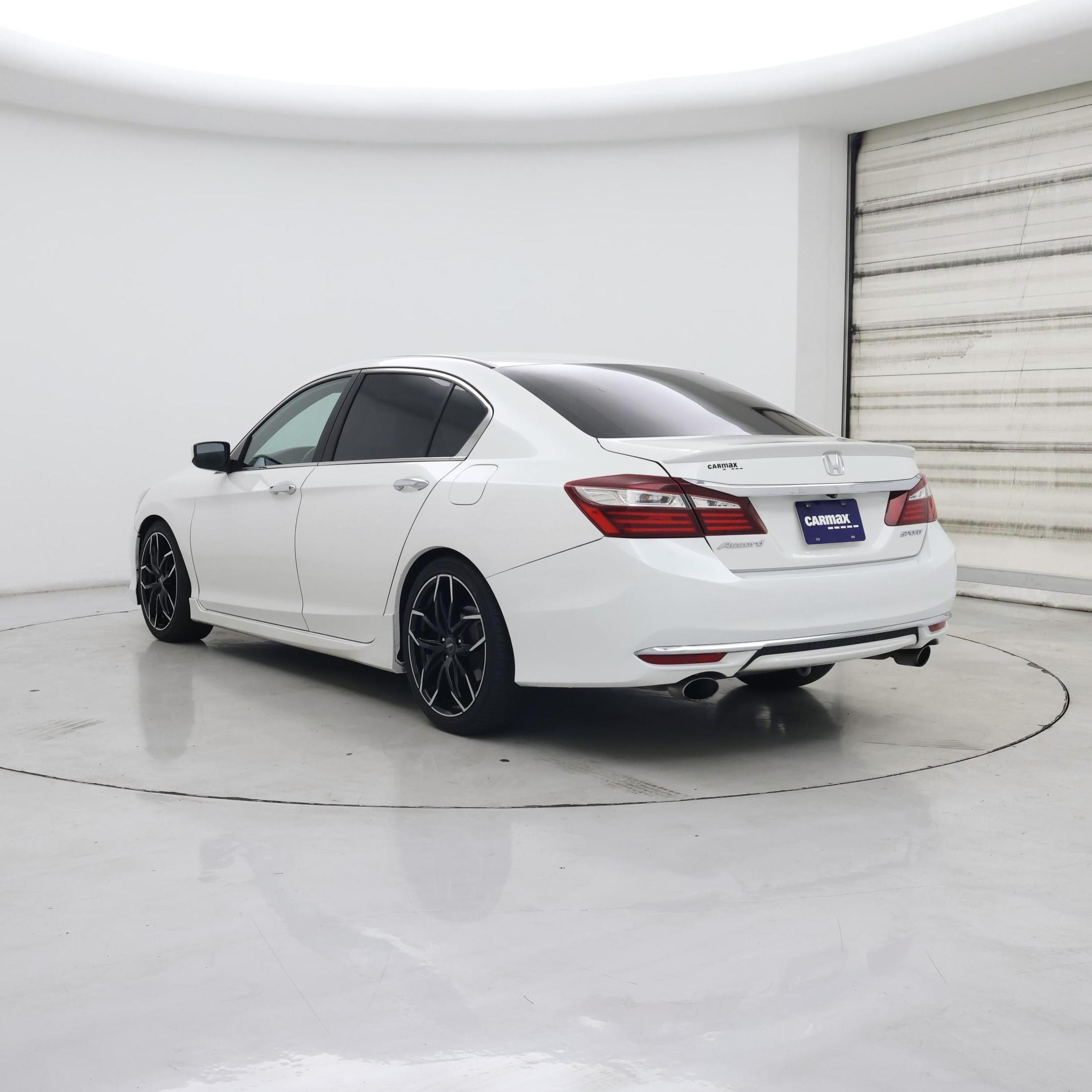 Thumbnail: 2017 Honda Accord - 2